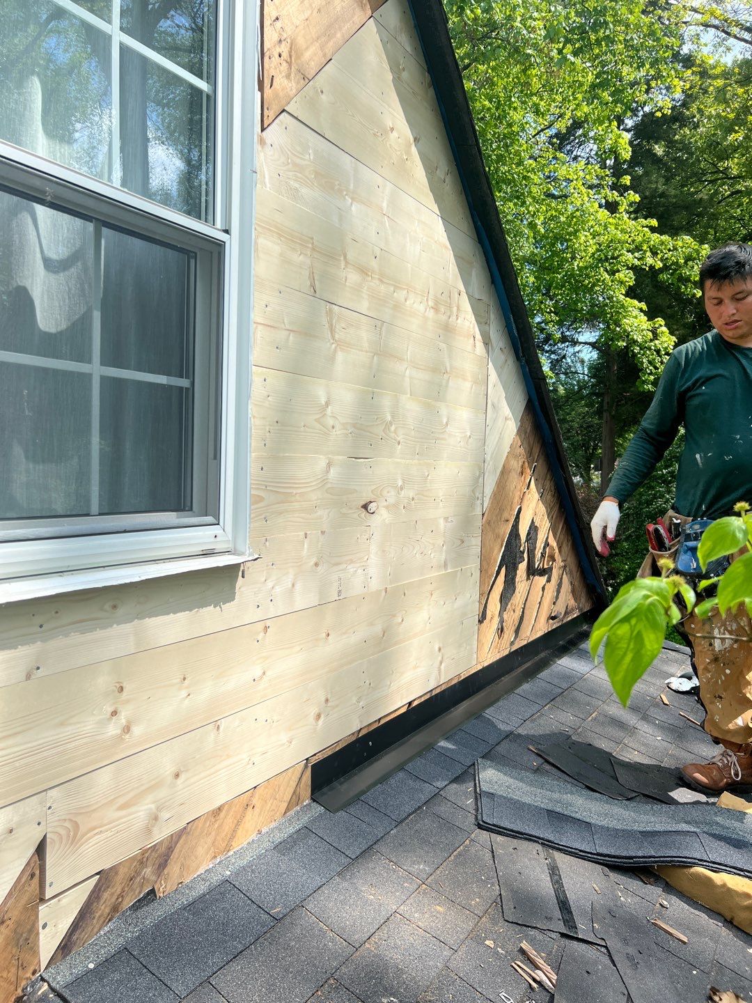 Annandale: James Hardie Siding Installation by RM Banning, Inc.