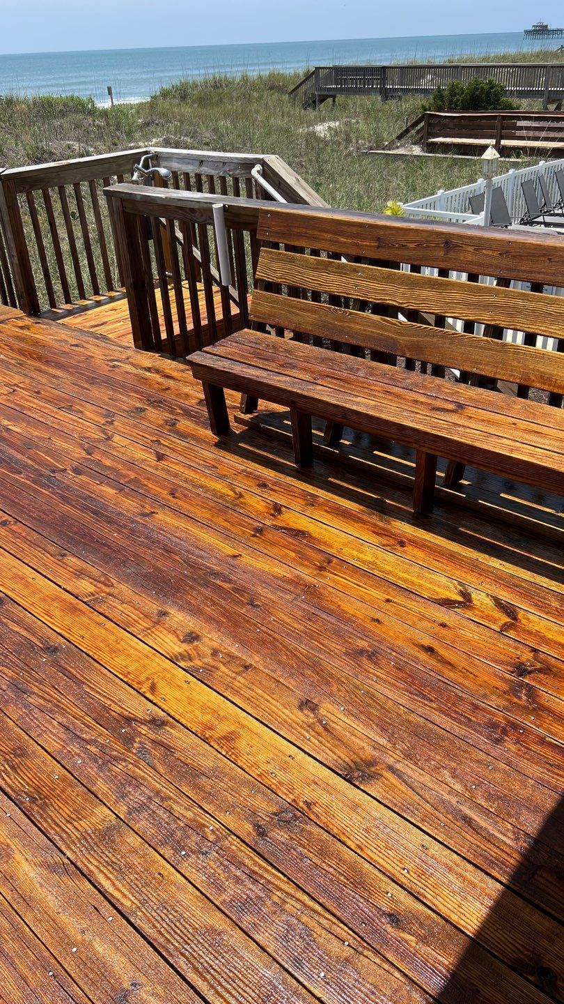 Wood Deck and Dock using Wood Sealant by DuraSeal