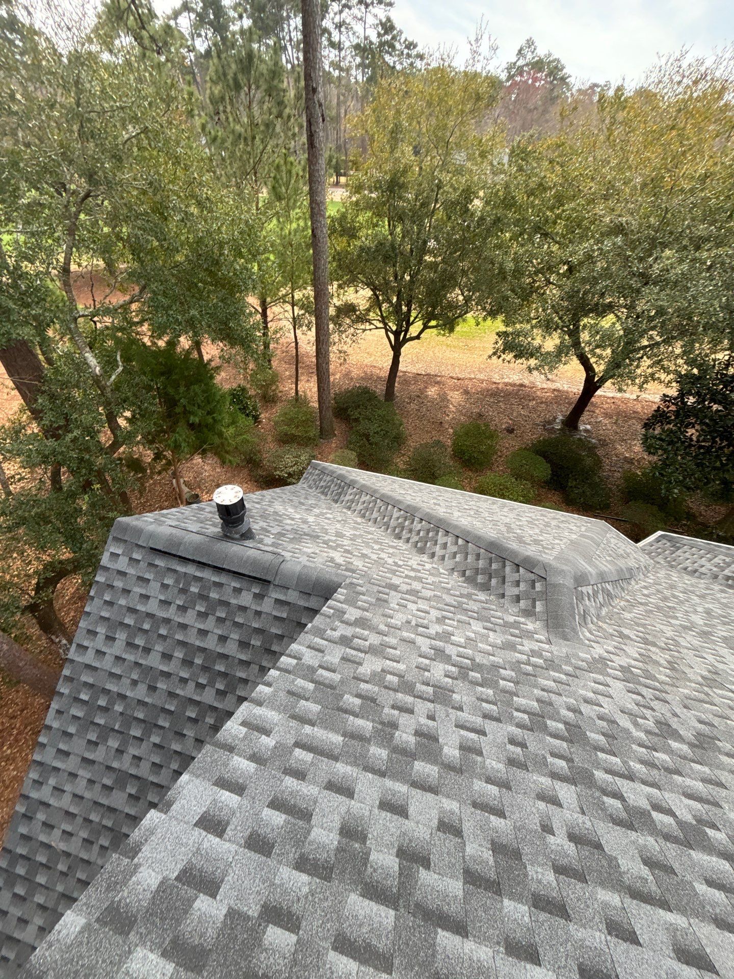 GAF HDZ - Charcoal by Linta Roofing