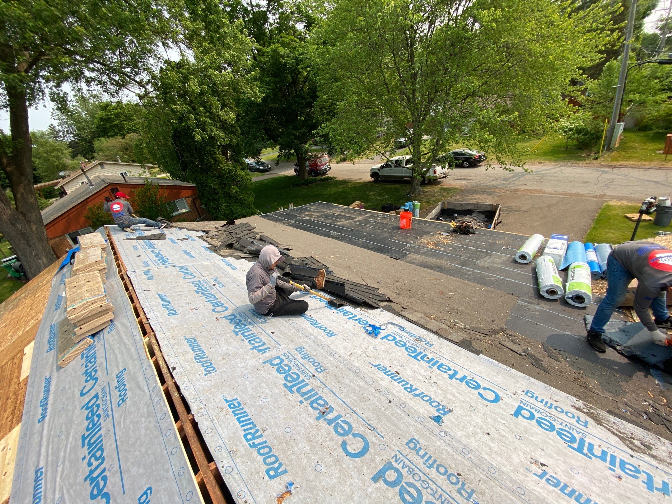 Roof Replacement using CertainTeed Landmark by 180 Contractors