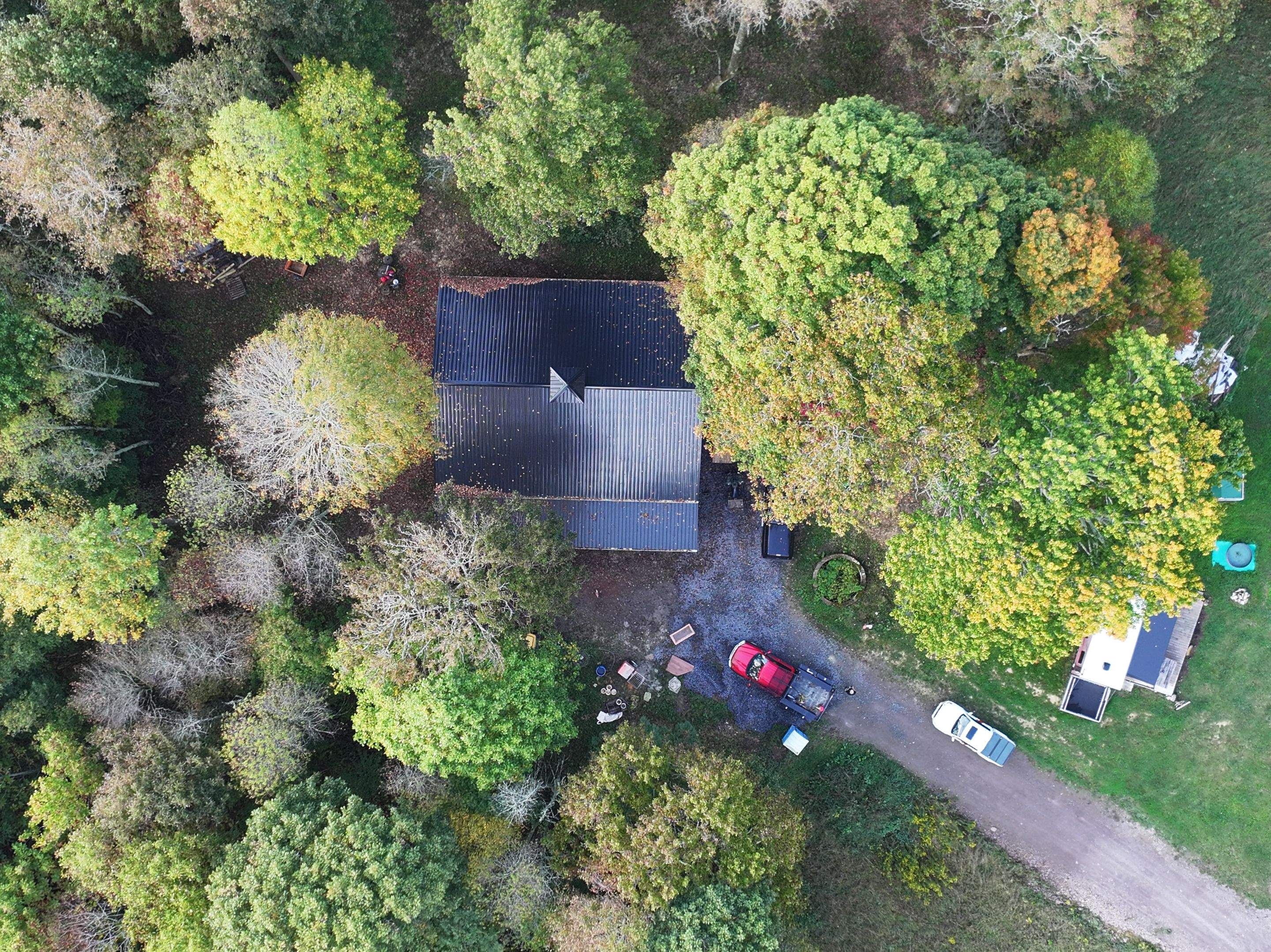 Brodour Barndominium by Omnia Roofing