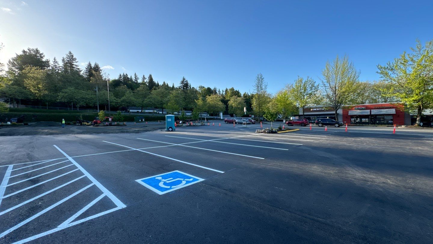 Colliers - Woodinville New Asphalt Parking Lot by Jireh Asphalt & Concrete Inc 