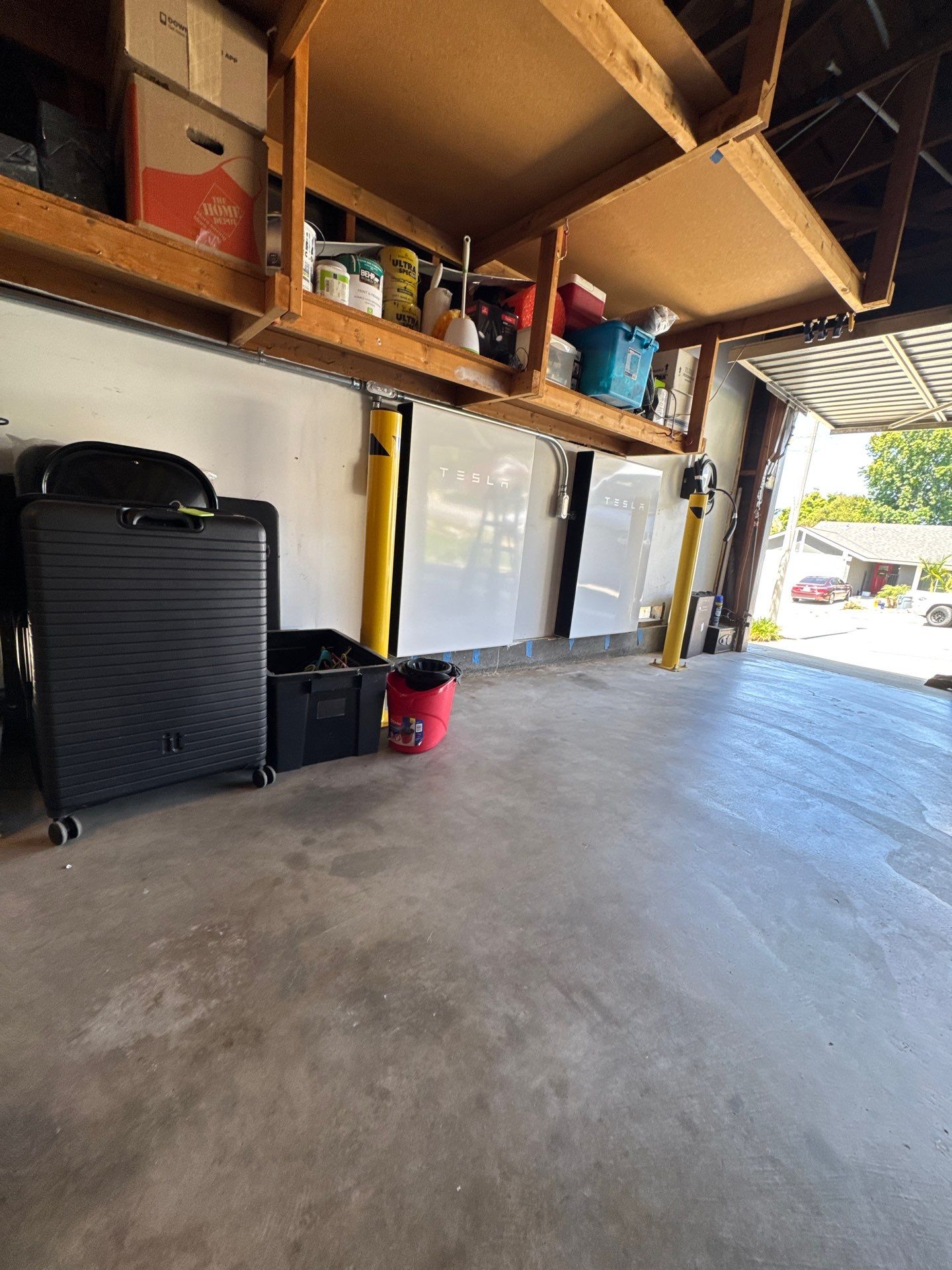 Residential Solar Panel and Dual Tesla Powerwall Installation in Thousand Oaks by AWS Solar