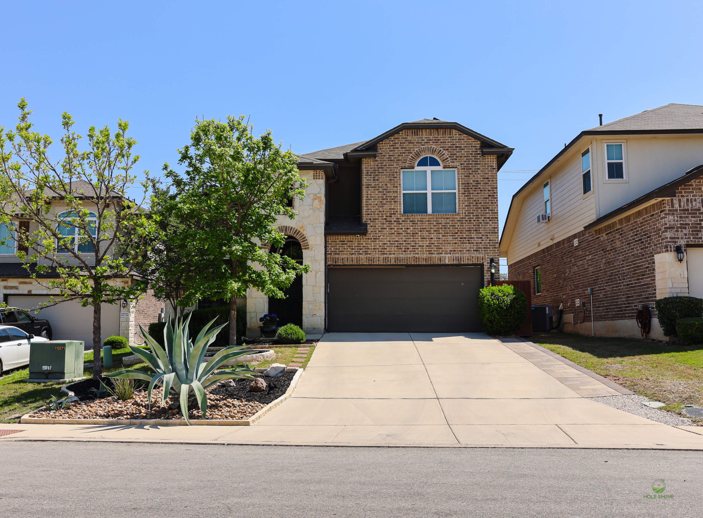 Wortham Oaks, San Antonio Tx. by Hole In One Lawns, LLC