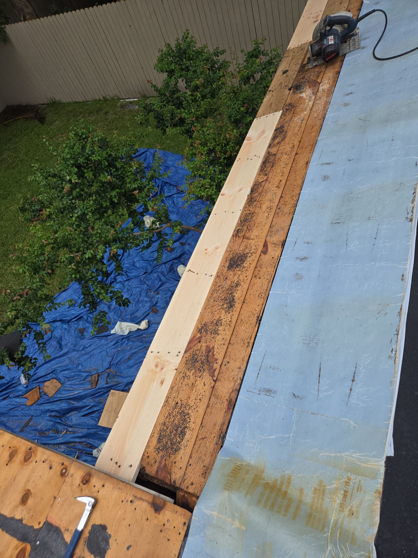 Project in St. Petersburg 33710 by Mitchell Roofing Company LLC 