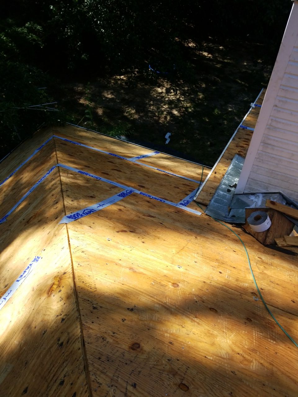 Residential Roofing Installation using Roof Replacement by American Roofing & Construction LLC