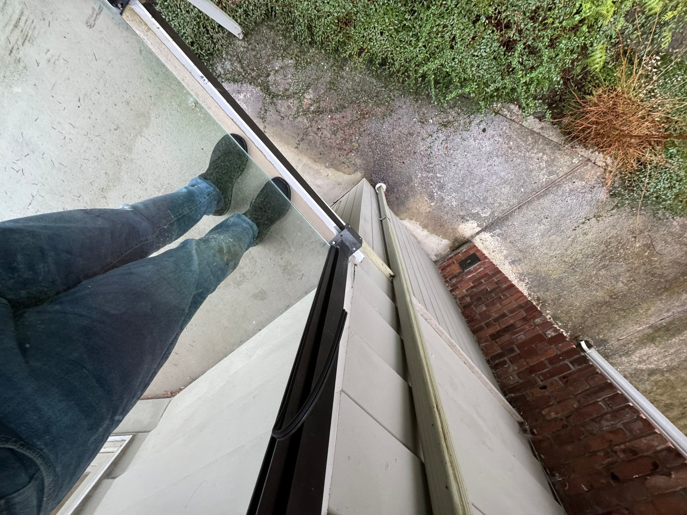 Repair Rotten Deck In West Vancouver  by YVR Construction Group