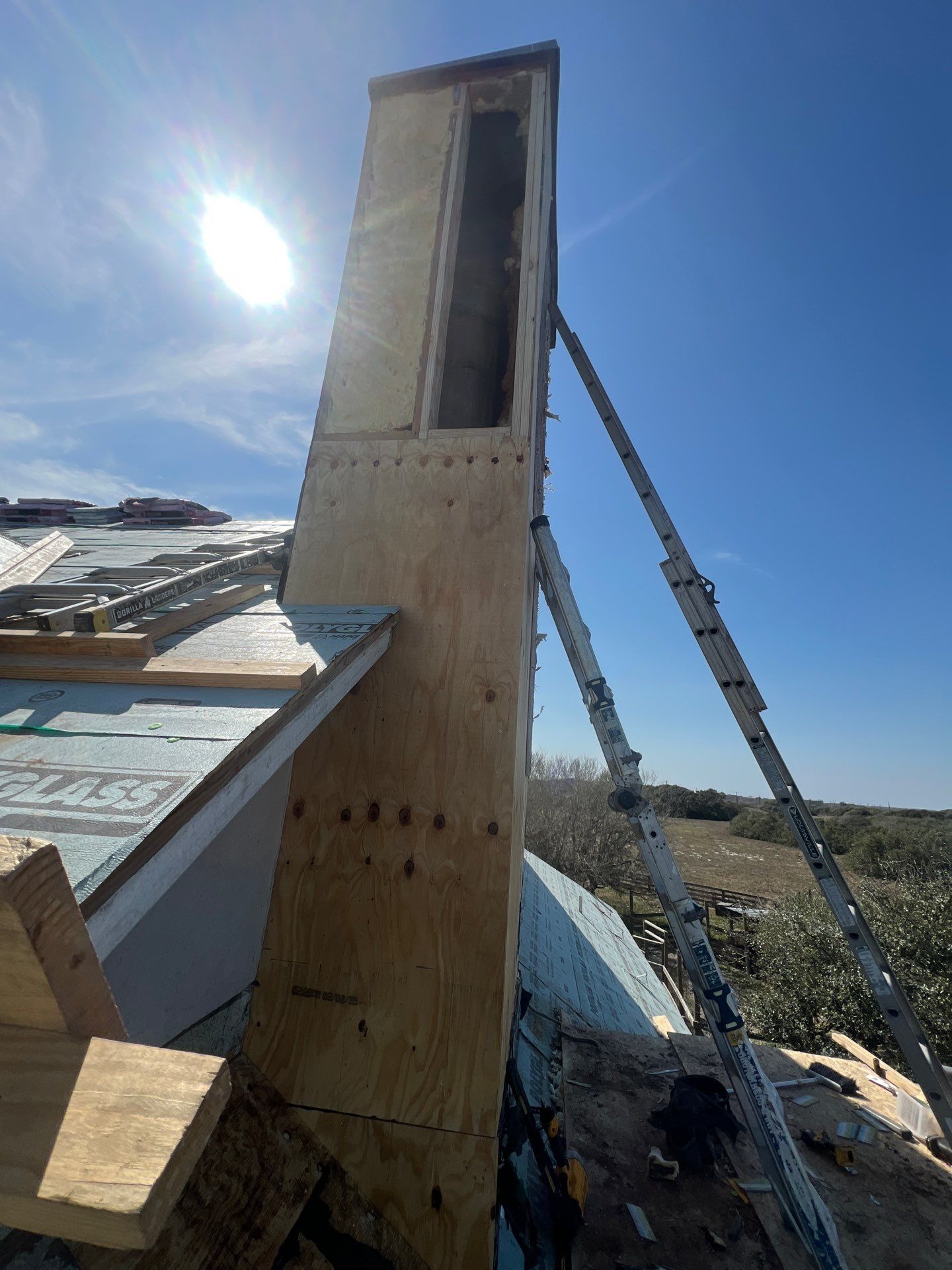 Long Horn Retreat by Bayfront Roofing and Construction