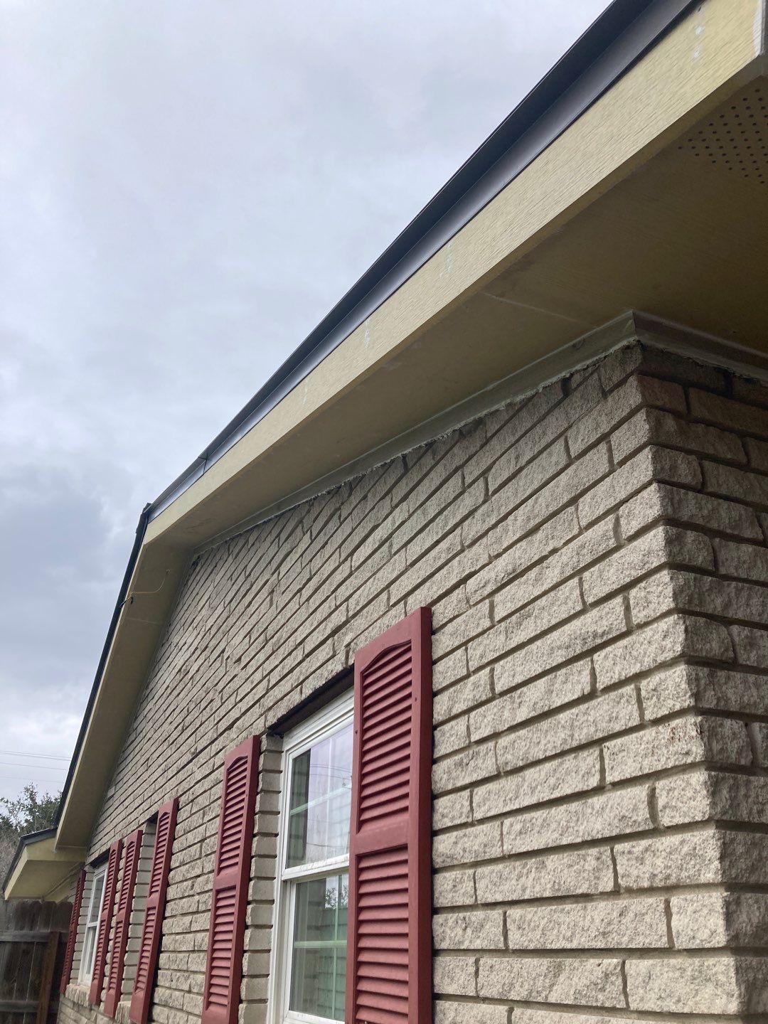 Beeville Backporch sittin' by Bayfront Roofing and Construction