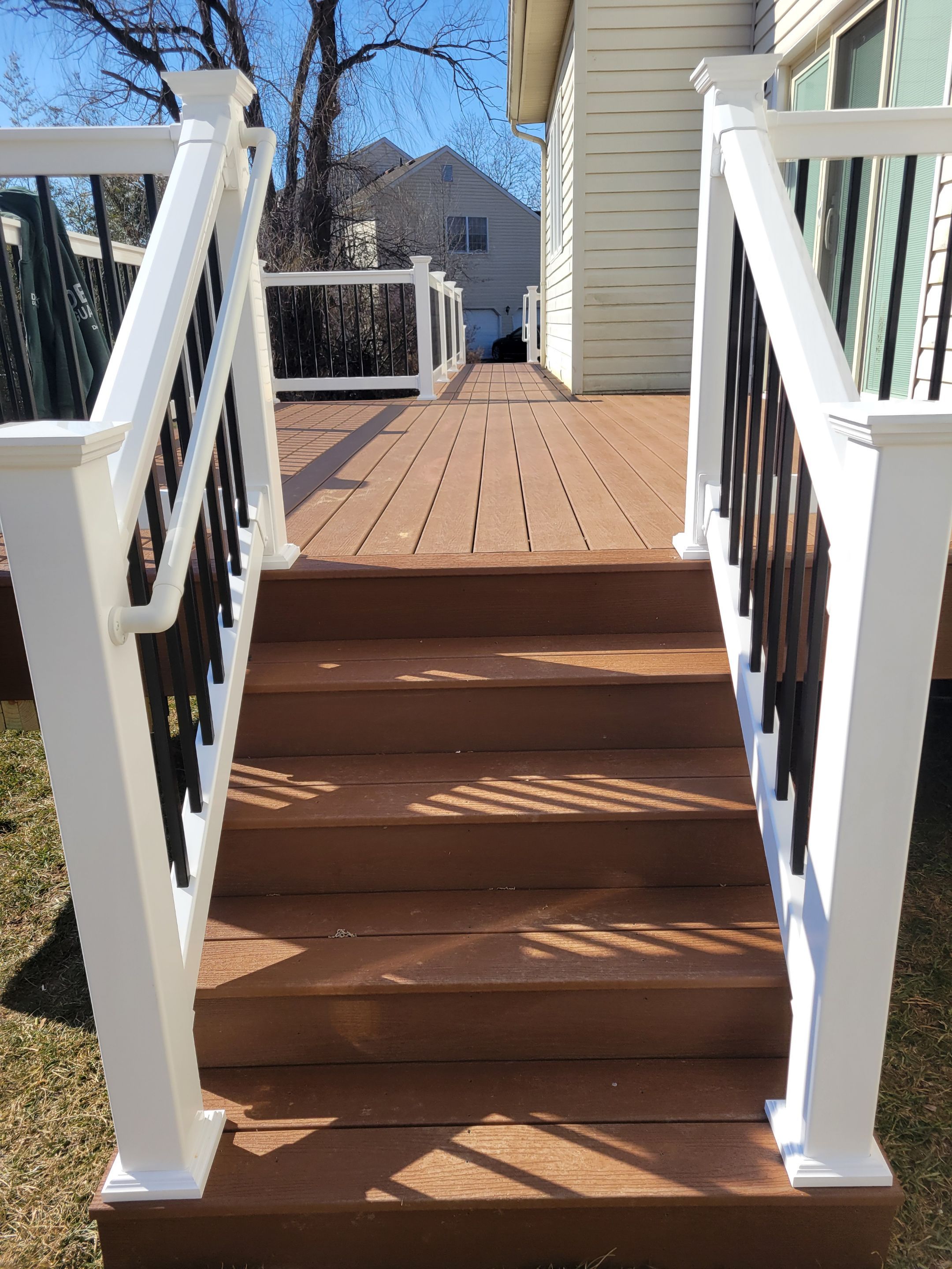 New Deck in Manalapan, New Jersey by deck guardian