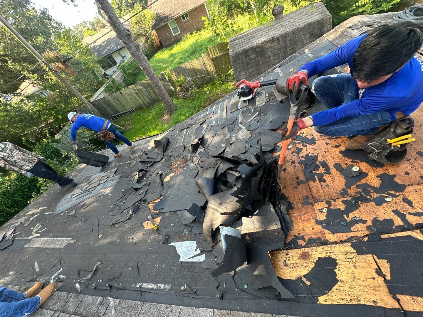 Residential Roofing Installation using Owen's Corning Duration (Lifetime) Shingles by Roof Repair Company