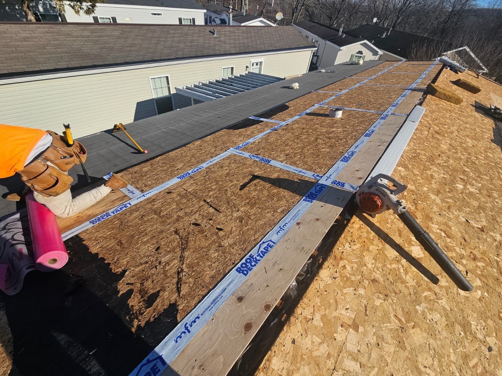 Owens Corning Oakridge: Estate Gray in Uncasville by Golden Shield Roofing