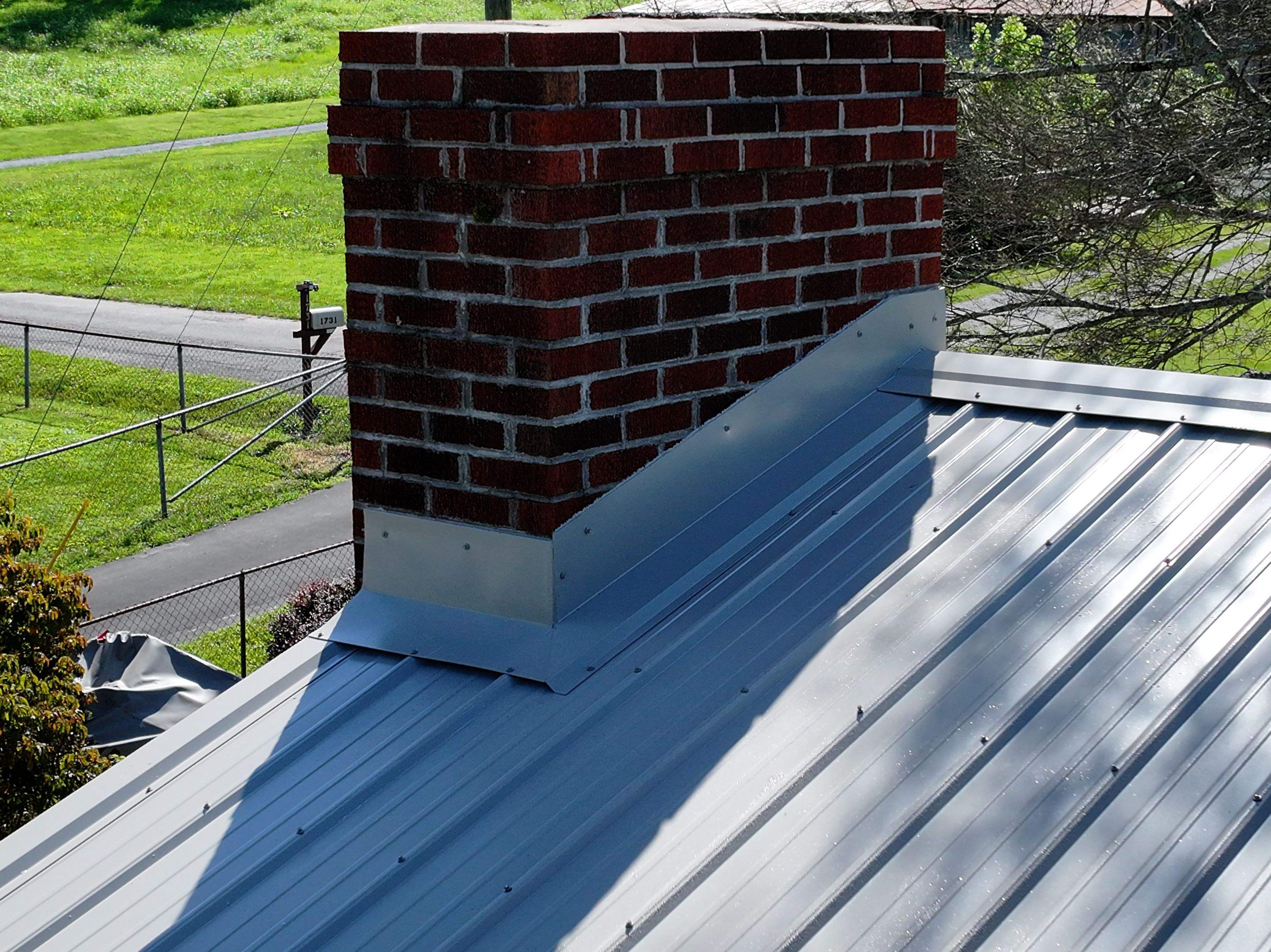 Kyte Residence by Omnia Roofing
