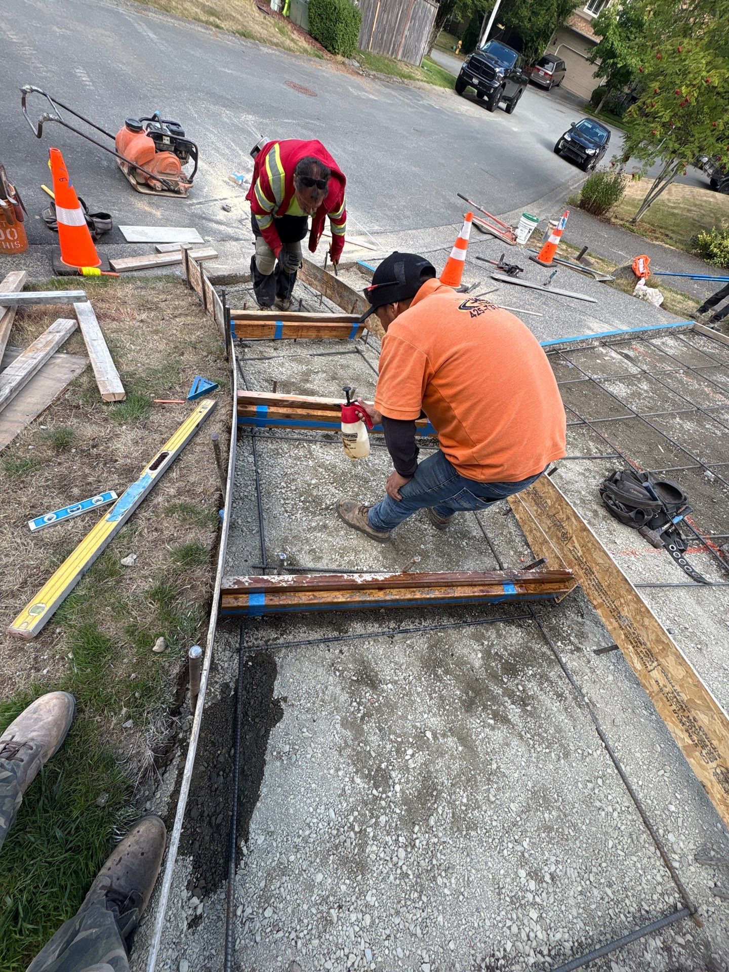 Concrete Driveway and Steps Renovation | Bothell  by Jireh Asphalt & Concrete Inc 