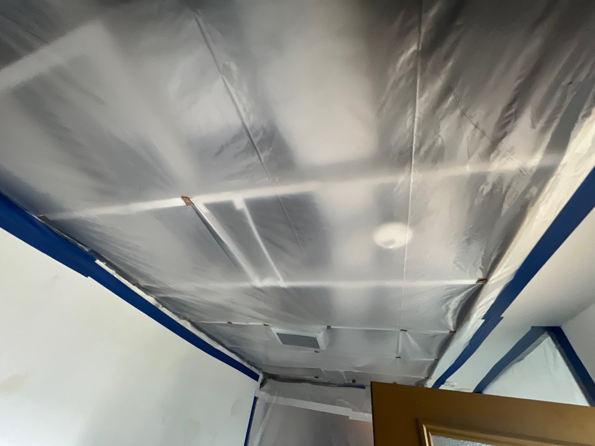 Windstorm Damage & Multi-Room Water Mitigation in St. Petersburg by Right On Time Restoration