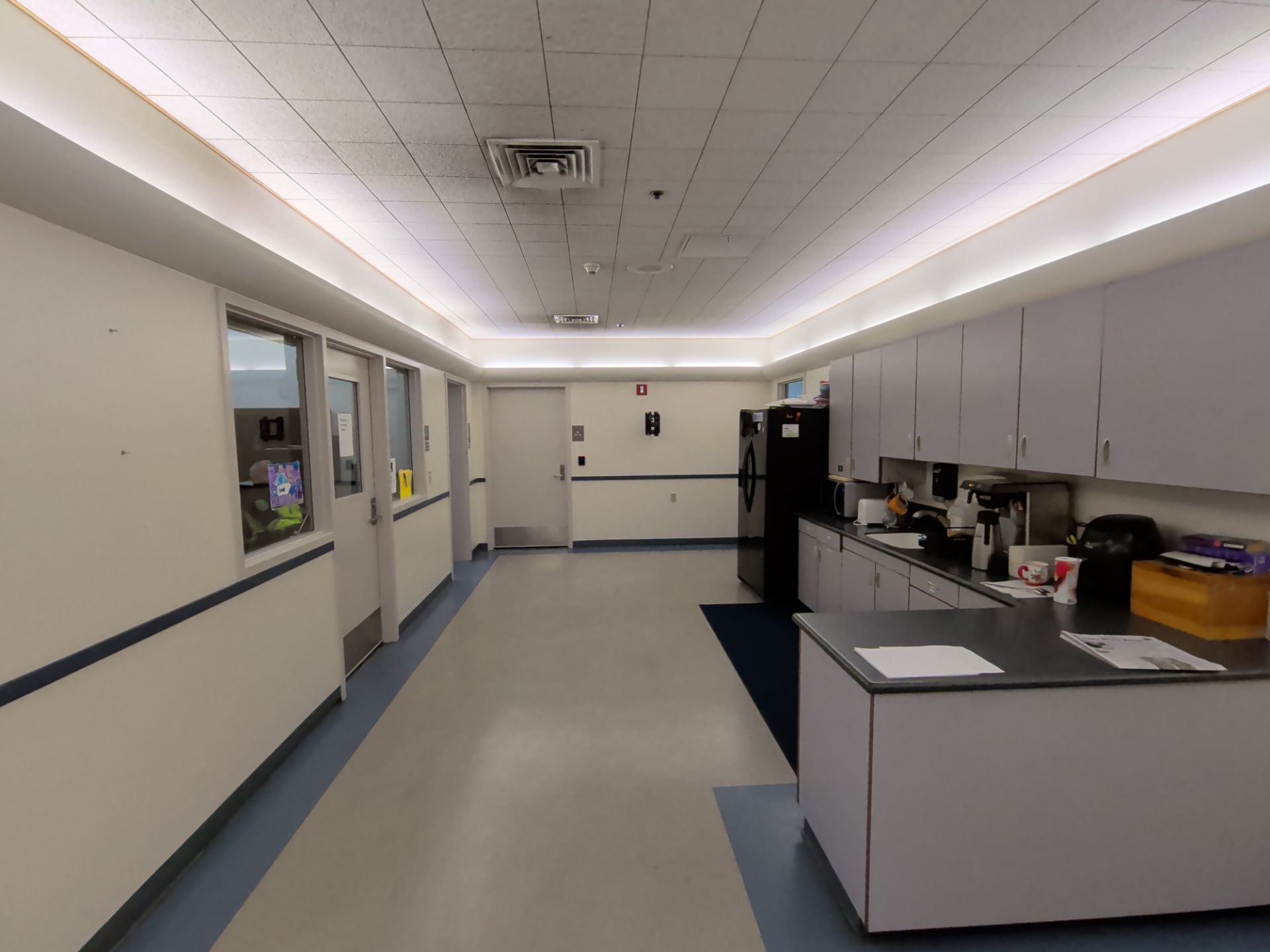 Fairbanks Police Department Repaint by Midnight Sun Painting