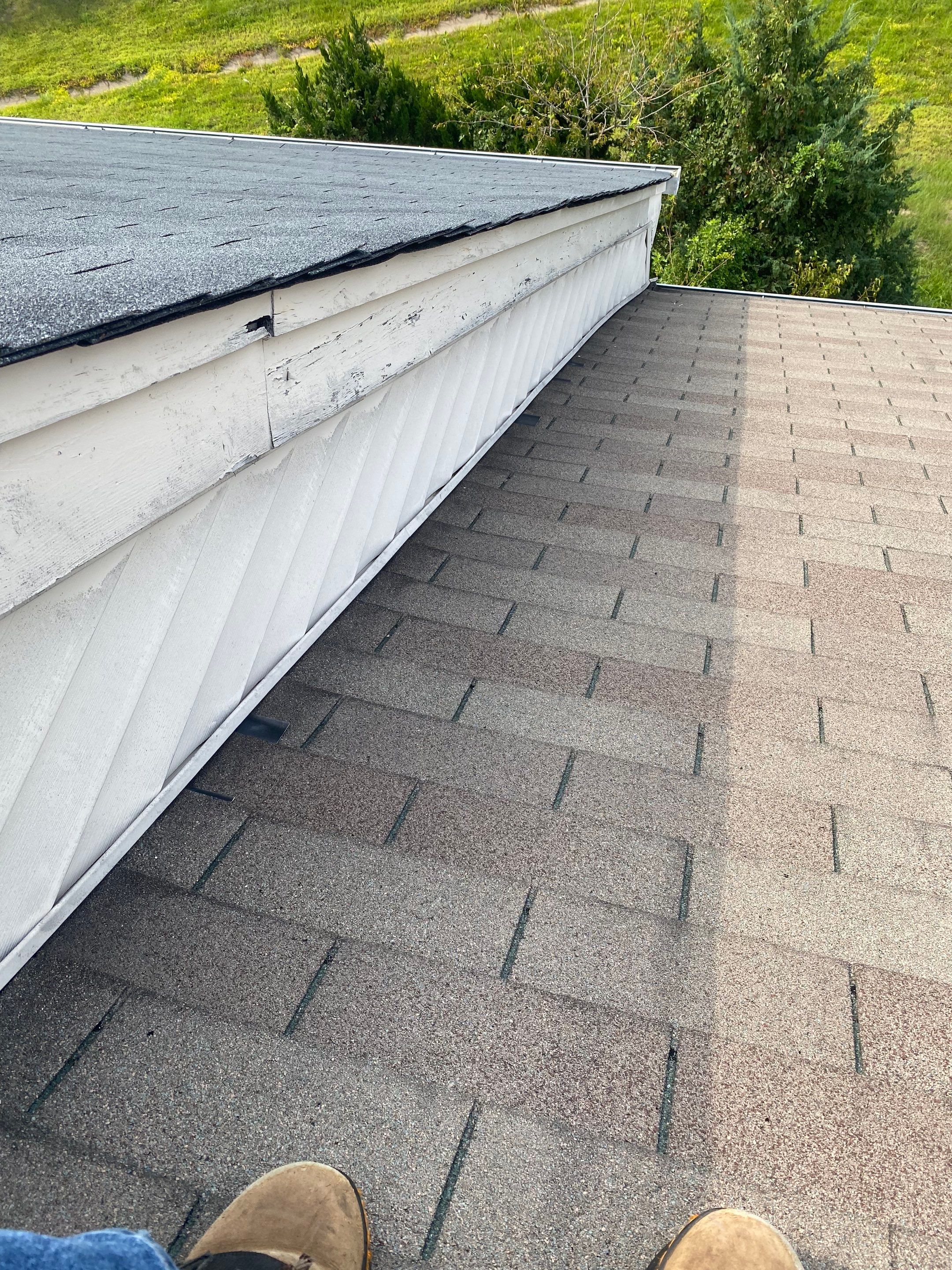 Woodbridge: Residential Roof Replacement with CertainTeed Landmark Pro Designer Shingles in Max Def Georgetown Gray by RM Banning, Inc.