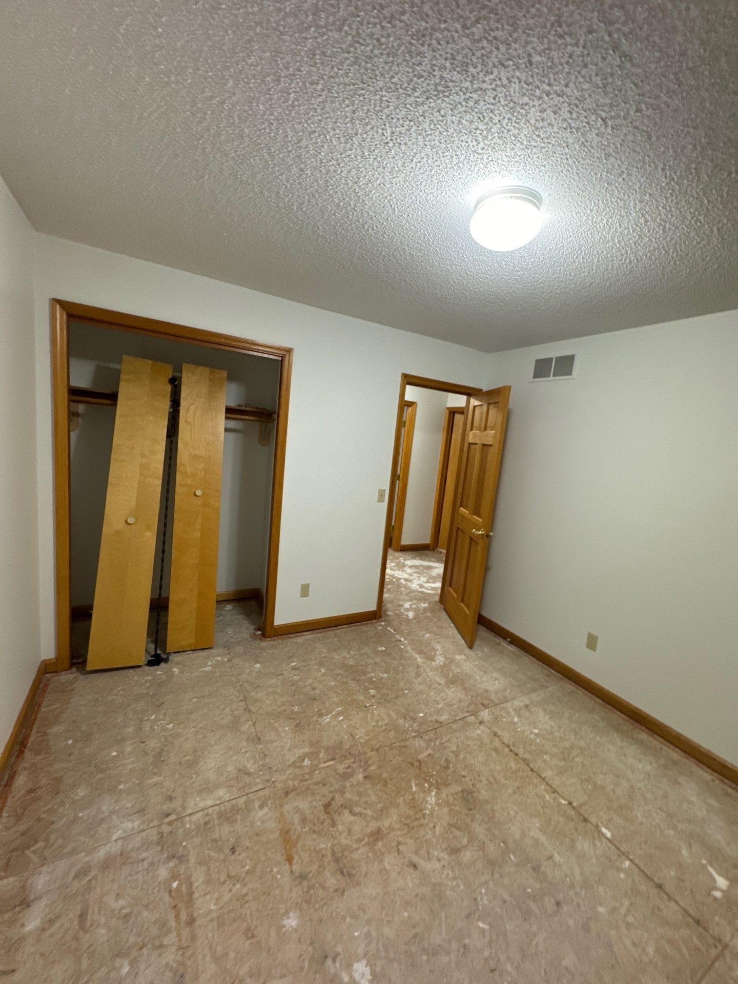 Tour the entire process of painting an interior by The Hillcrest Company 