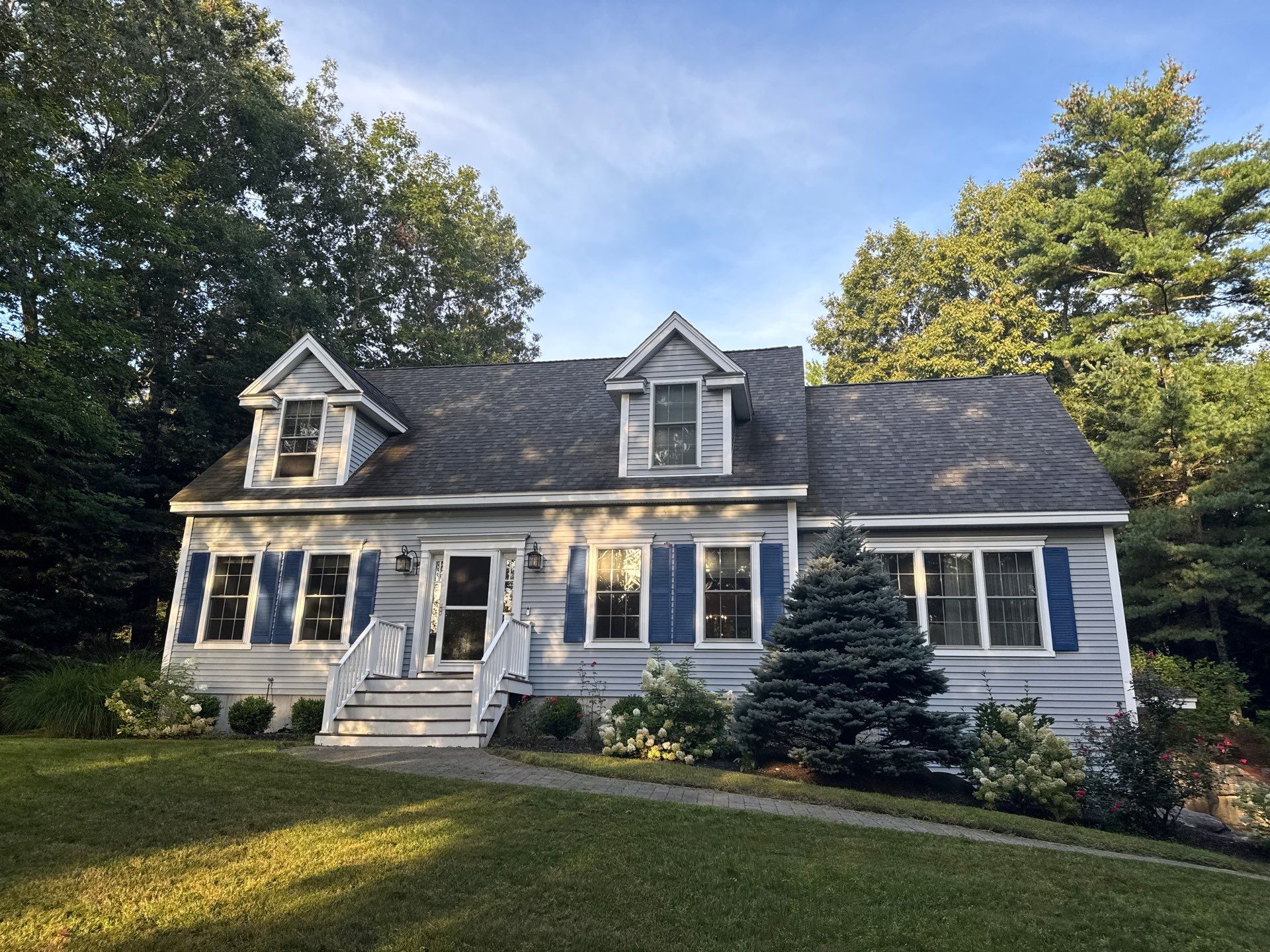 Cape Roof Replacement in Exeter, NH | Owens Corning Williamsburg Gray by Compass exteriors