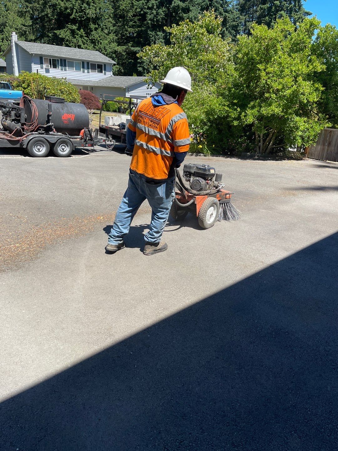 Driveway Sealcoat Repair | Bothell  by Jireh Asphalt & Concrete Inc 