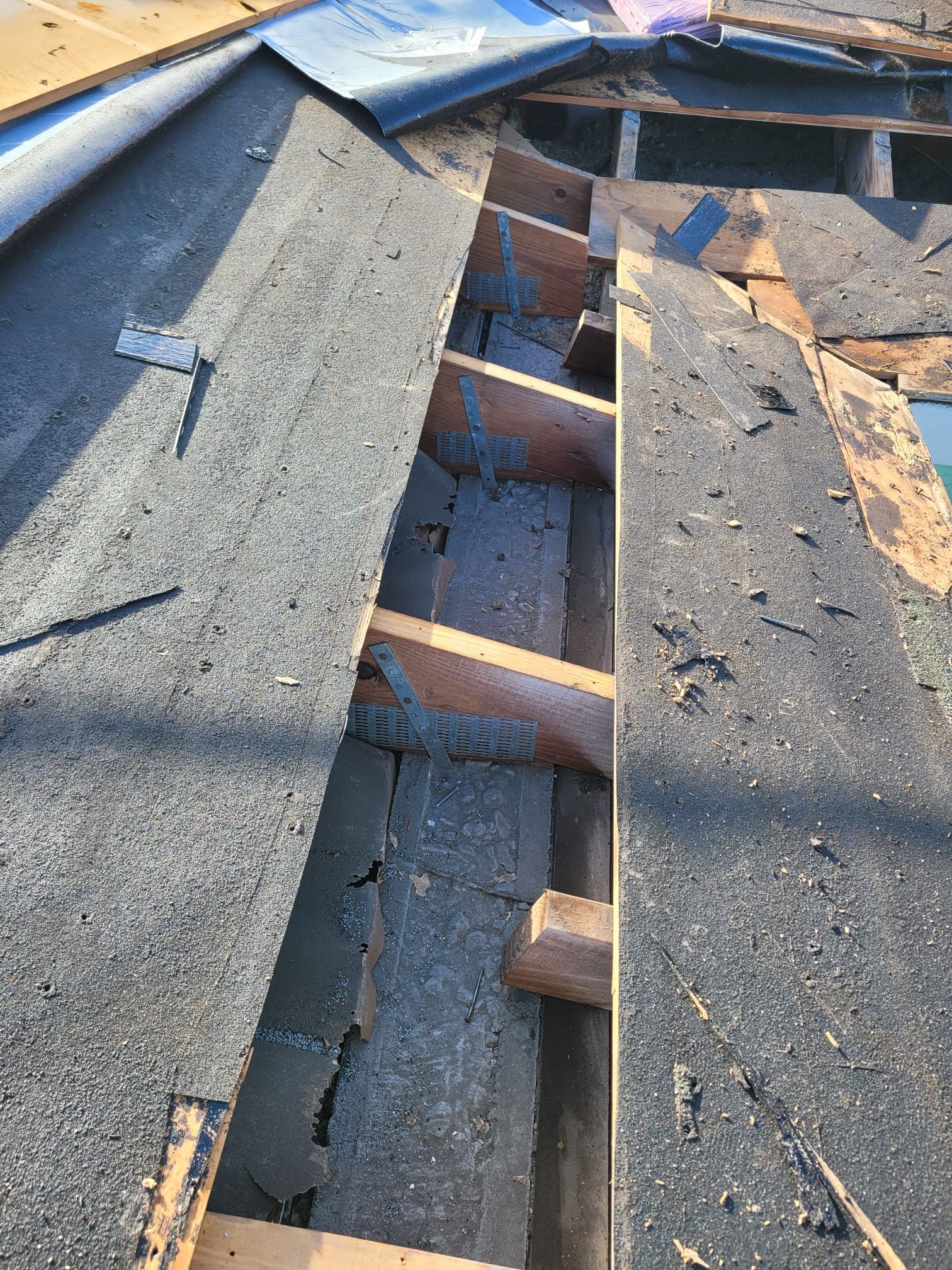 Project in St. Petersburg 33709 by Mitchell Roofing Company LLC 