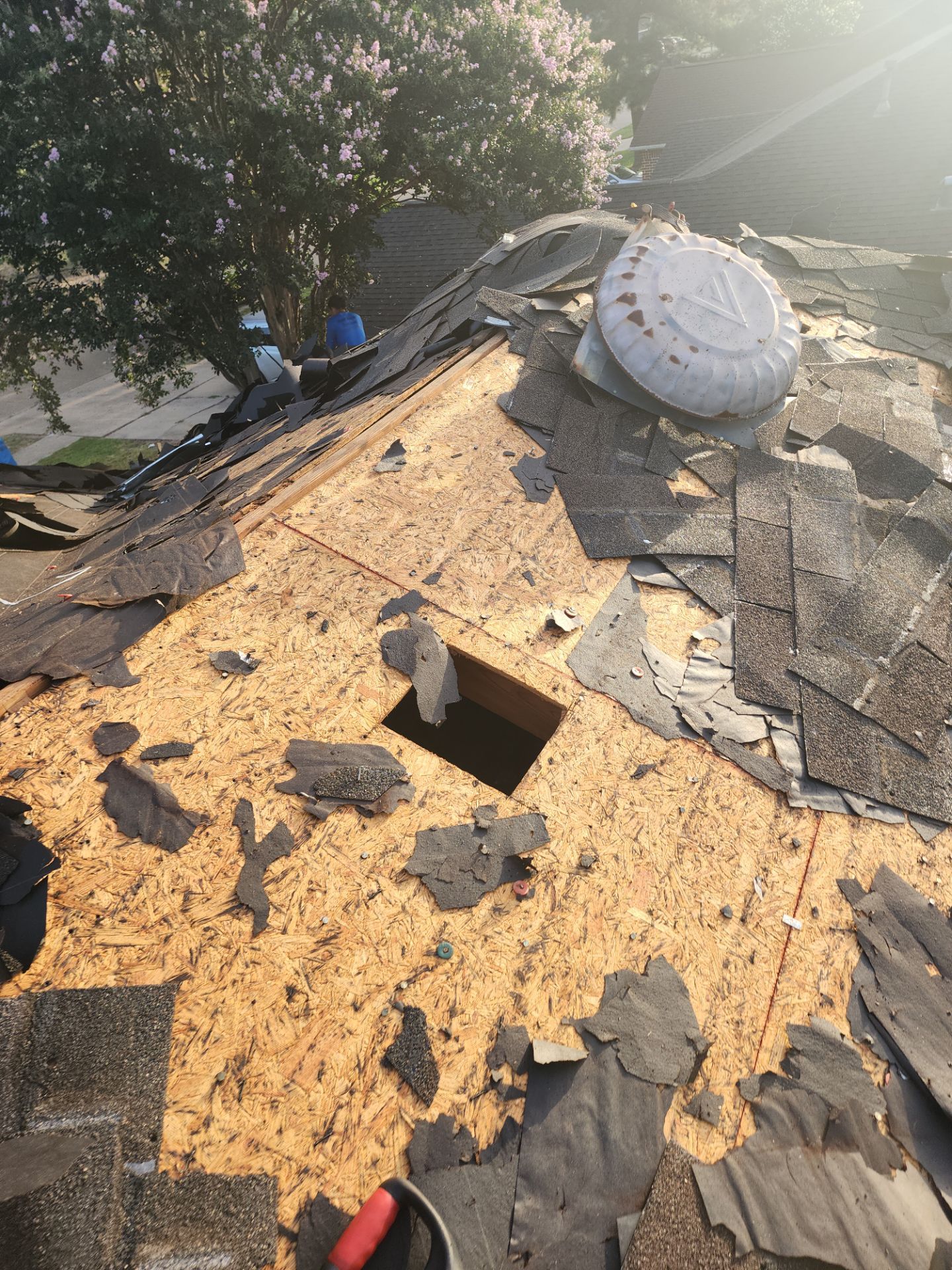 Residential Roofing Installation using Owen's Corning Duration (Lifetime) Shingles by Roof Repair Company