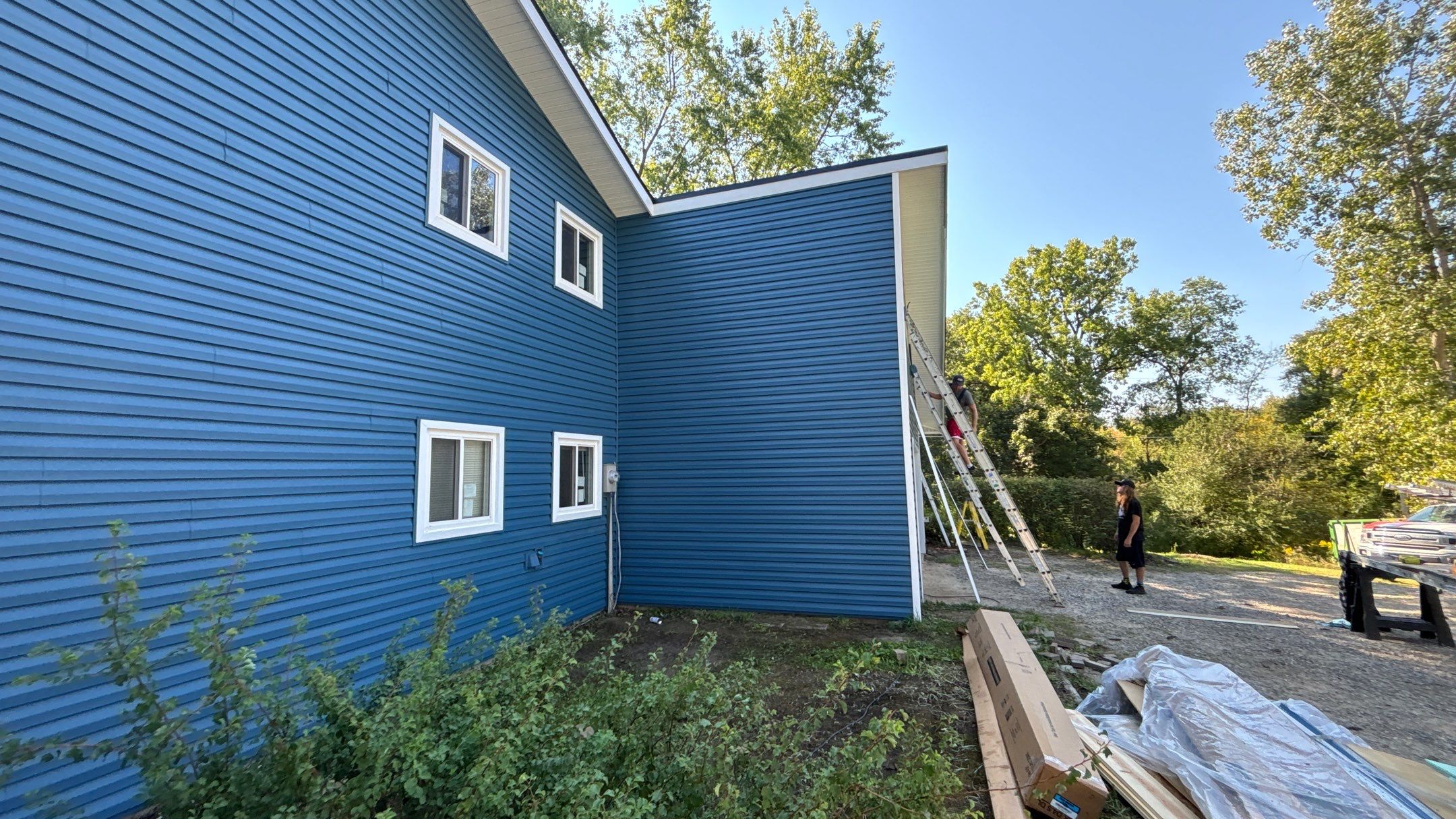 Siding Replacement using Alside D4 1/2" Dutchlap by 180 Contractors