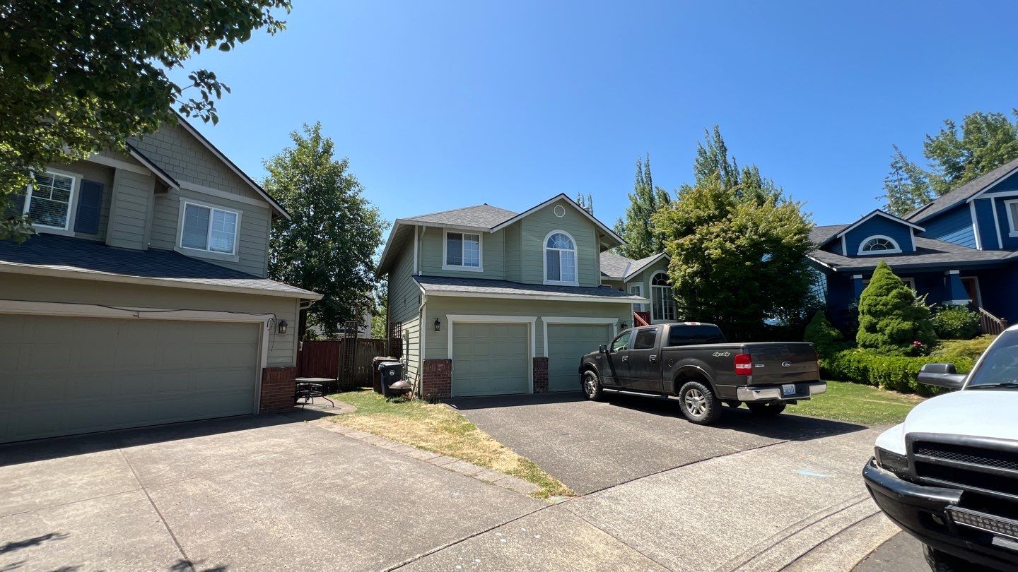 Residential Roofing Installation using Asphalt Shingles by Vitan Construction LLC 