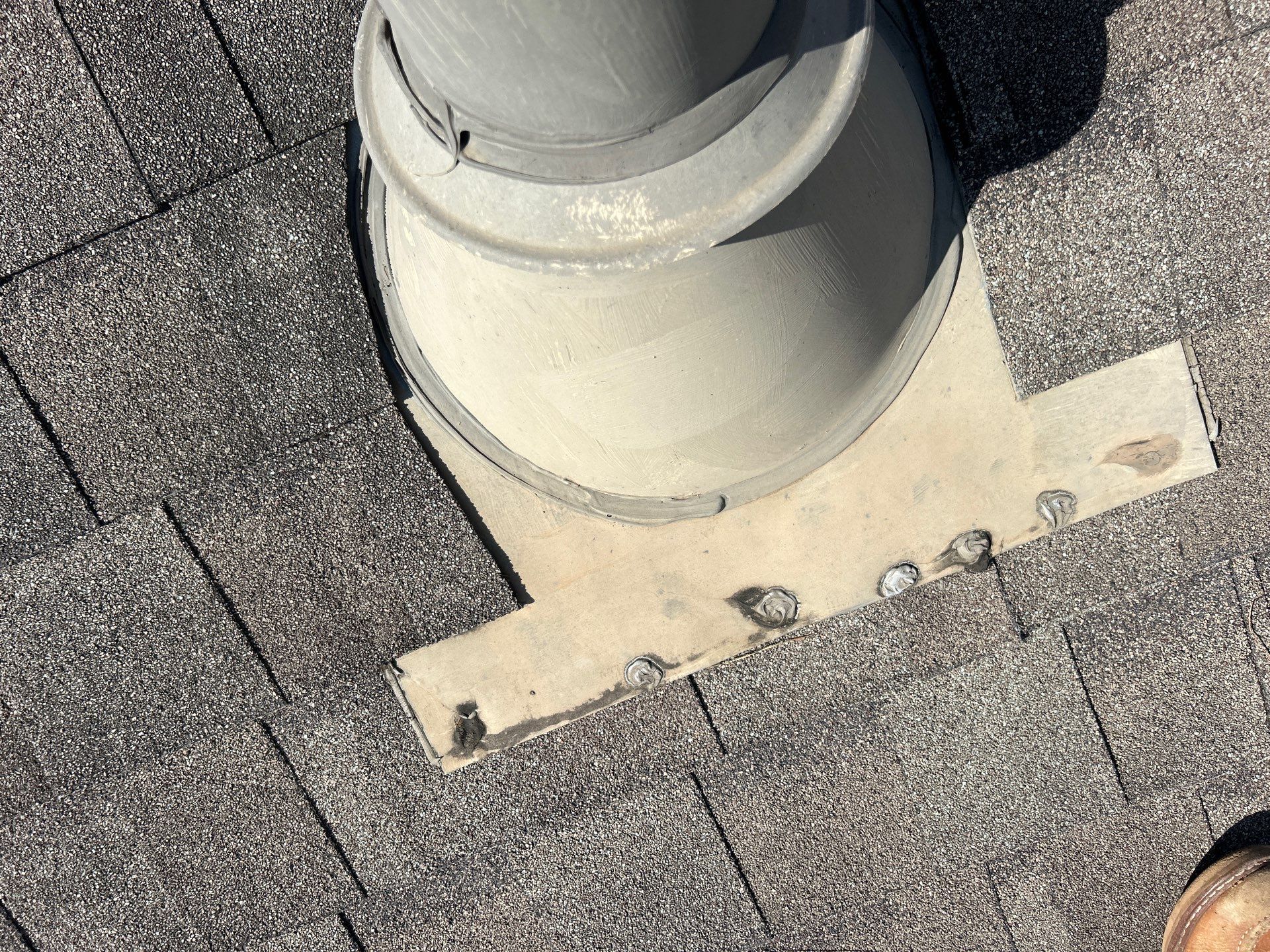 Hail Damage using Owen's Corning Duration (Lifetime) Shingles by Roof Repair Company