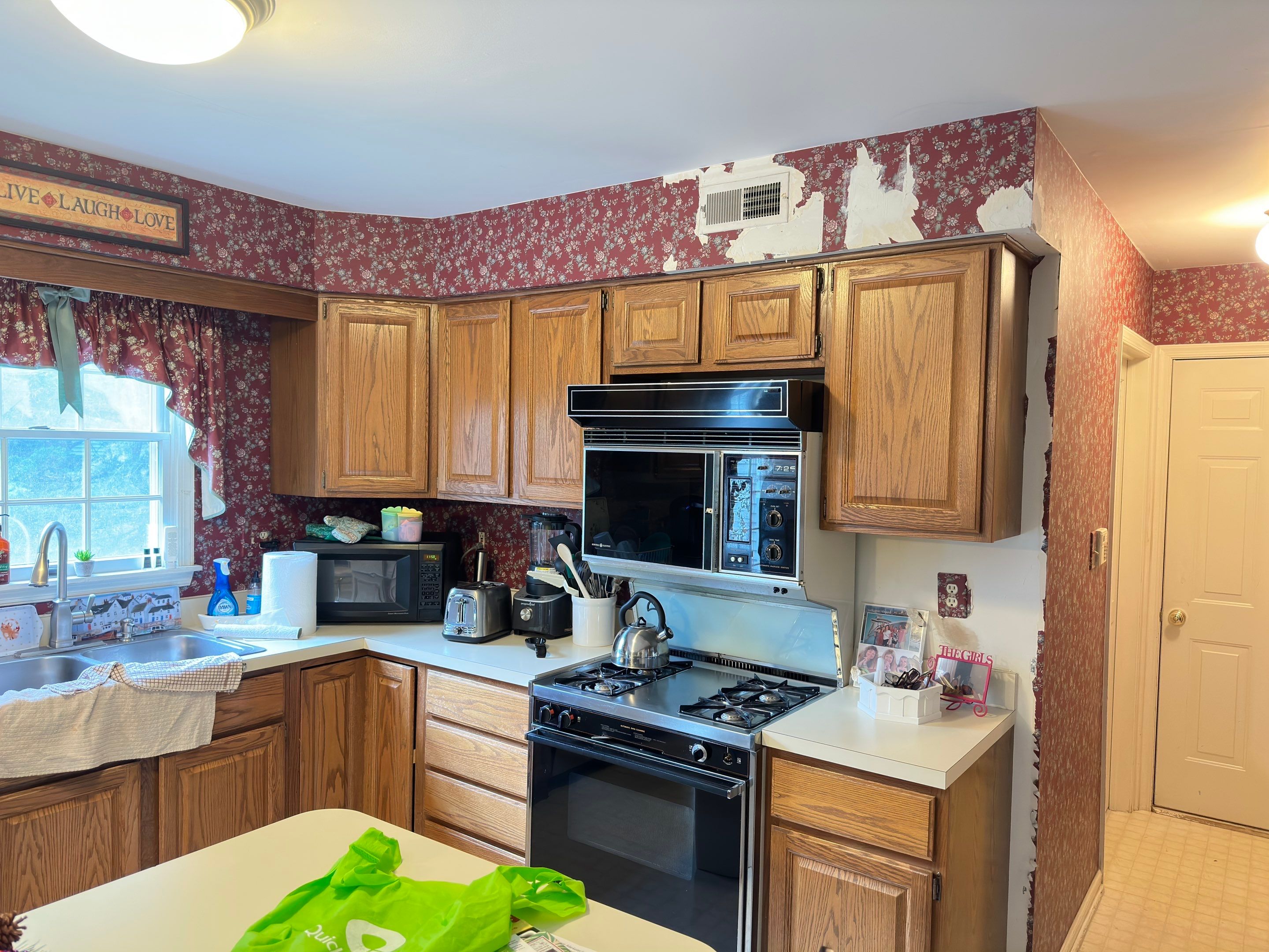 Kitchen Remodel using Cabinets by Home Concepts Construction