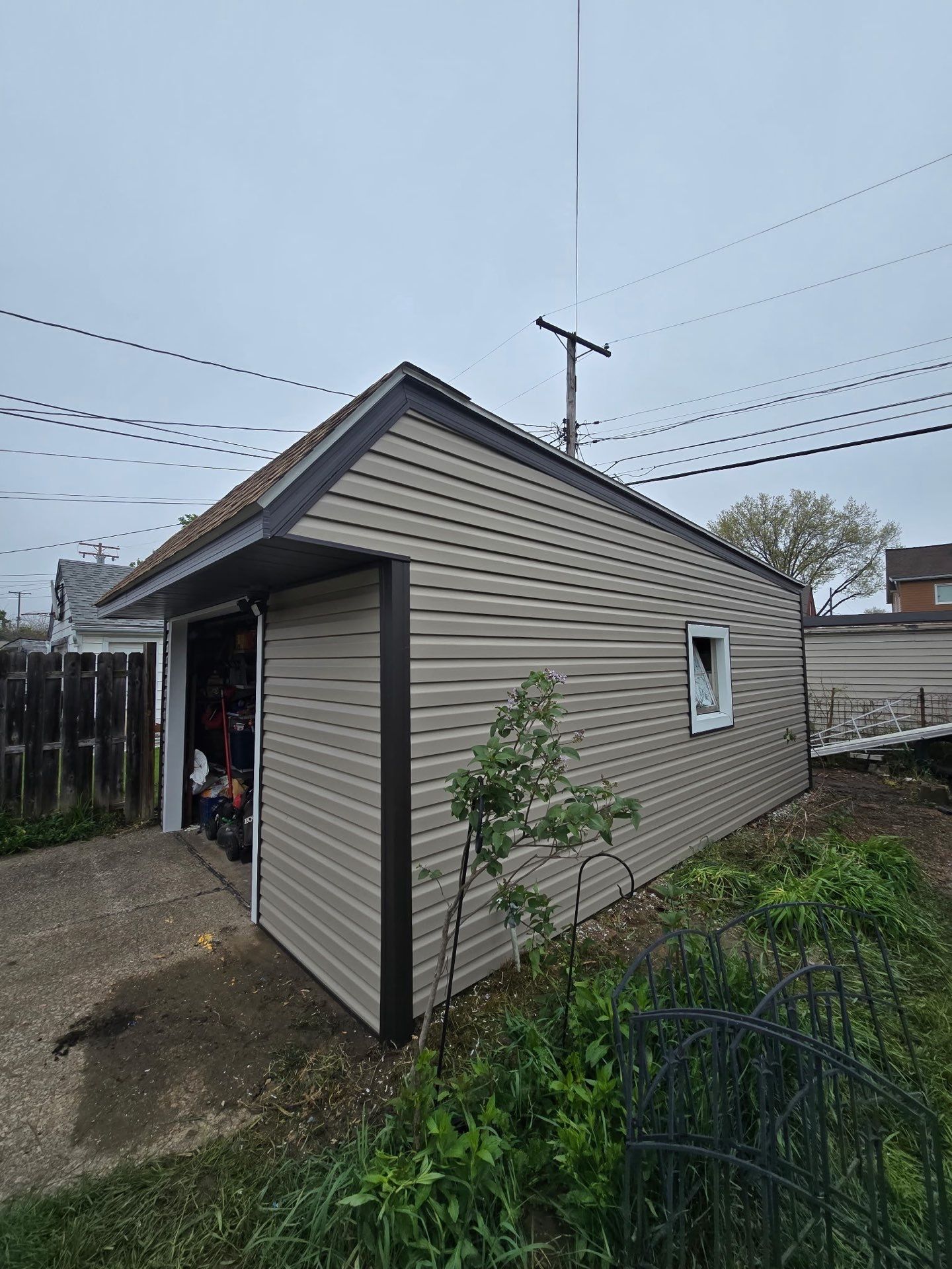 The Full Monty: Complete Exterior Makeover by Cornerstone Roofing And Siding