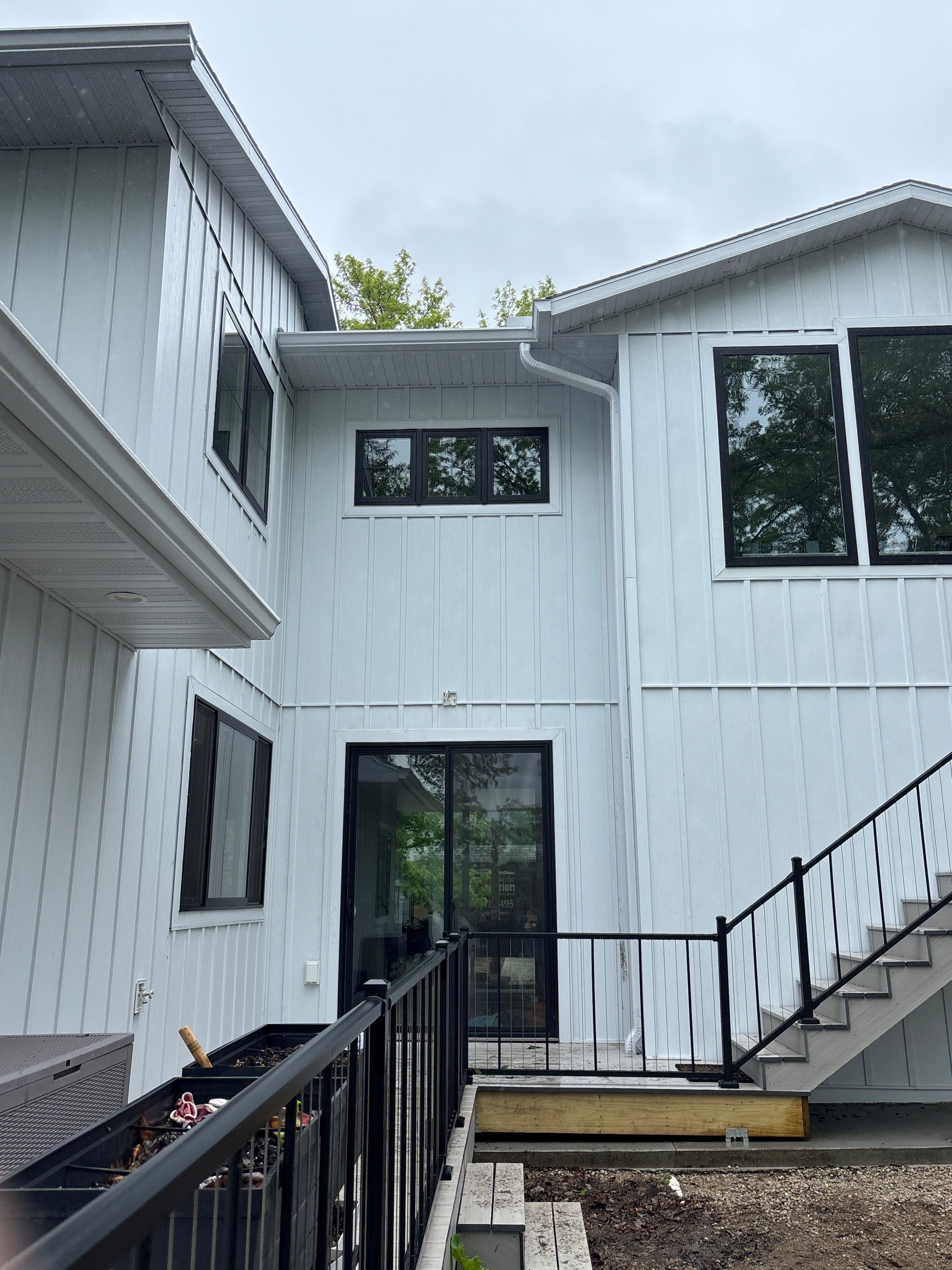 6-Inch White Seamless Gutters with Leaf Blaster Pro Gutter Covers – Cold Spring, MN by Next Level Seamless Gutters / Exteriors Inc.