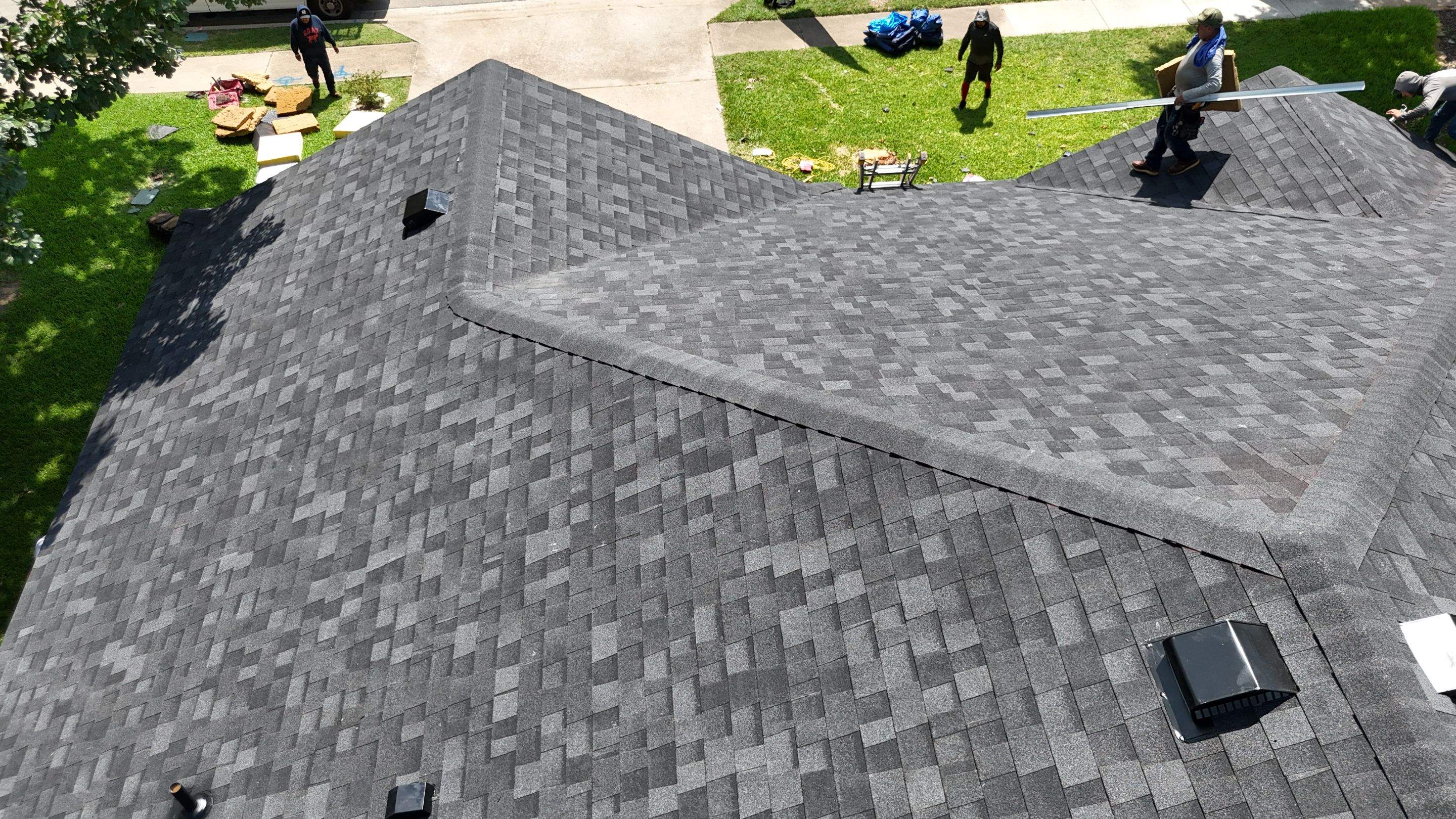 Onyx Black - Owens Corning TruDefinition Duration by RoofsOnly.com