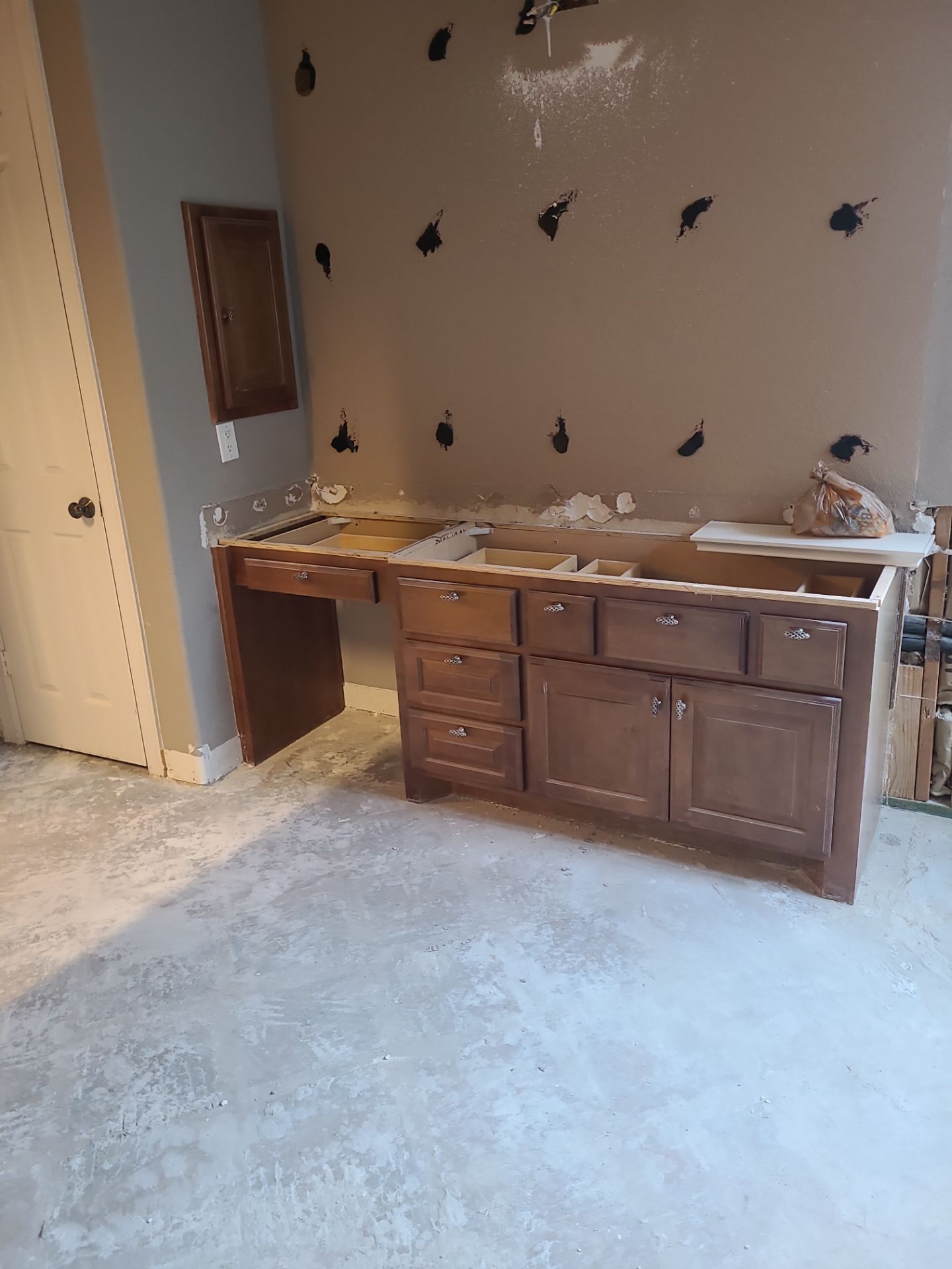 Bathroom Remodel and Closet in Cinco Ranch, TX by SophAlx LLC