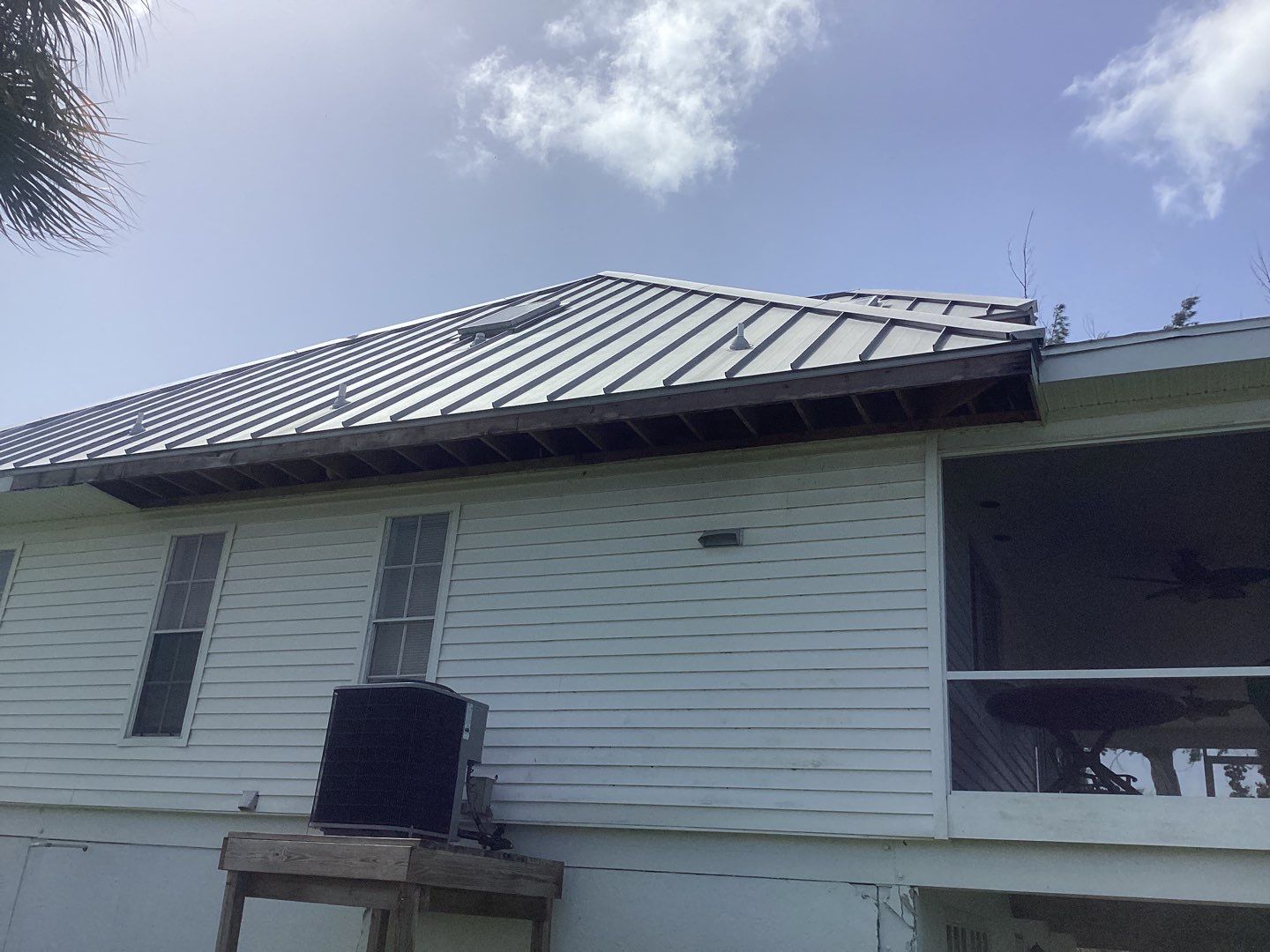 Soffit and Fascia Installation in Sanibel FL by Gutter Professors