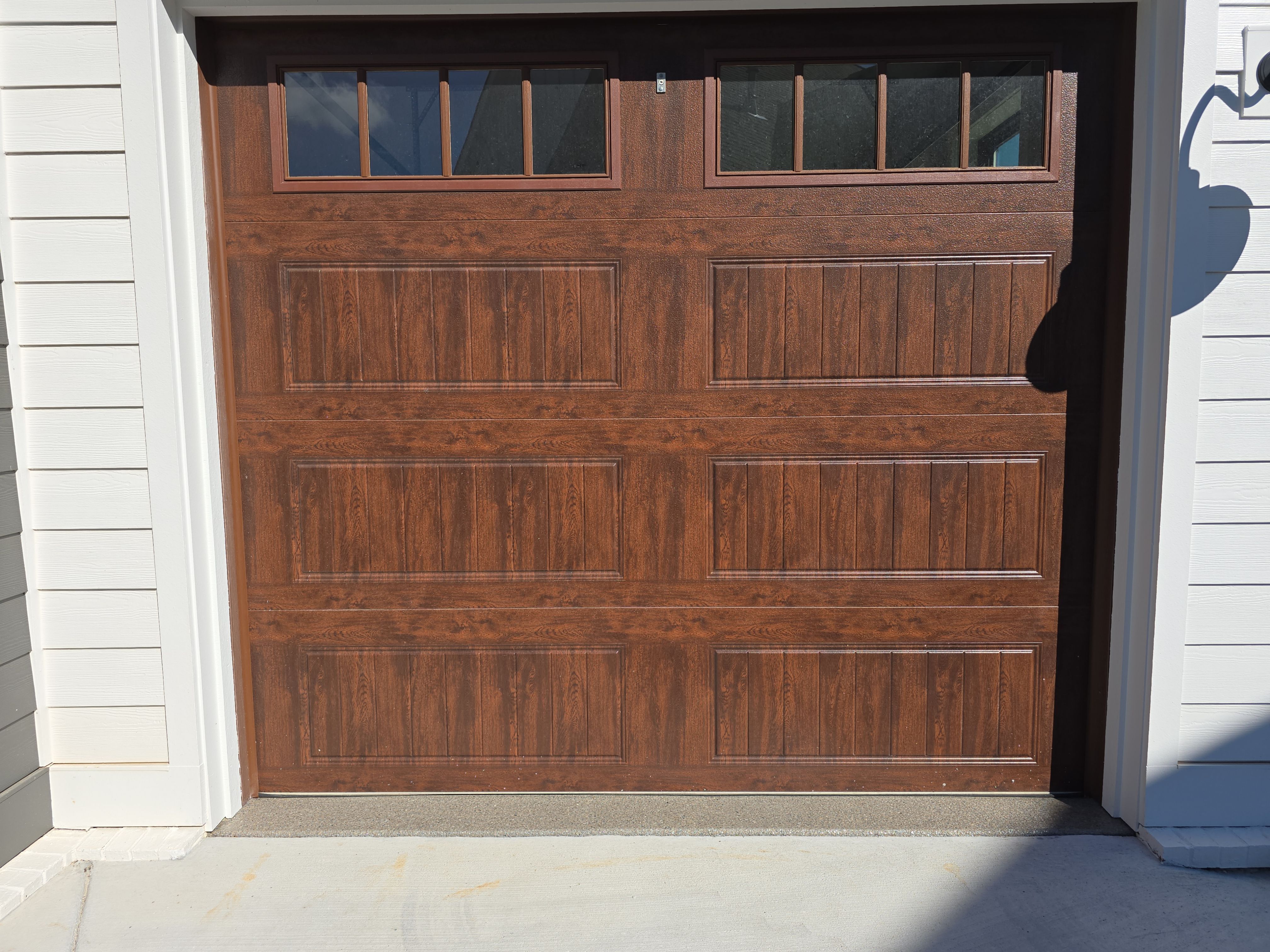 Standalone garage in the Jasper Highlands neighborhood! by Elite Floor Solutions