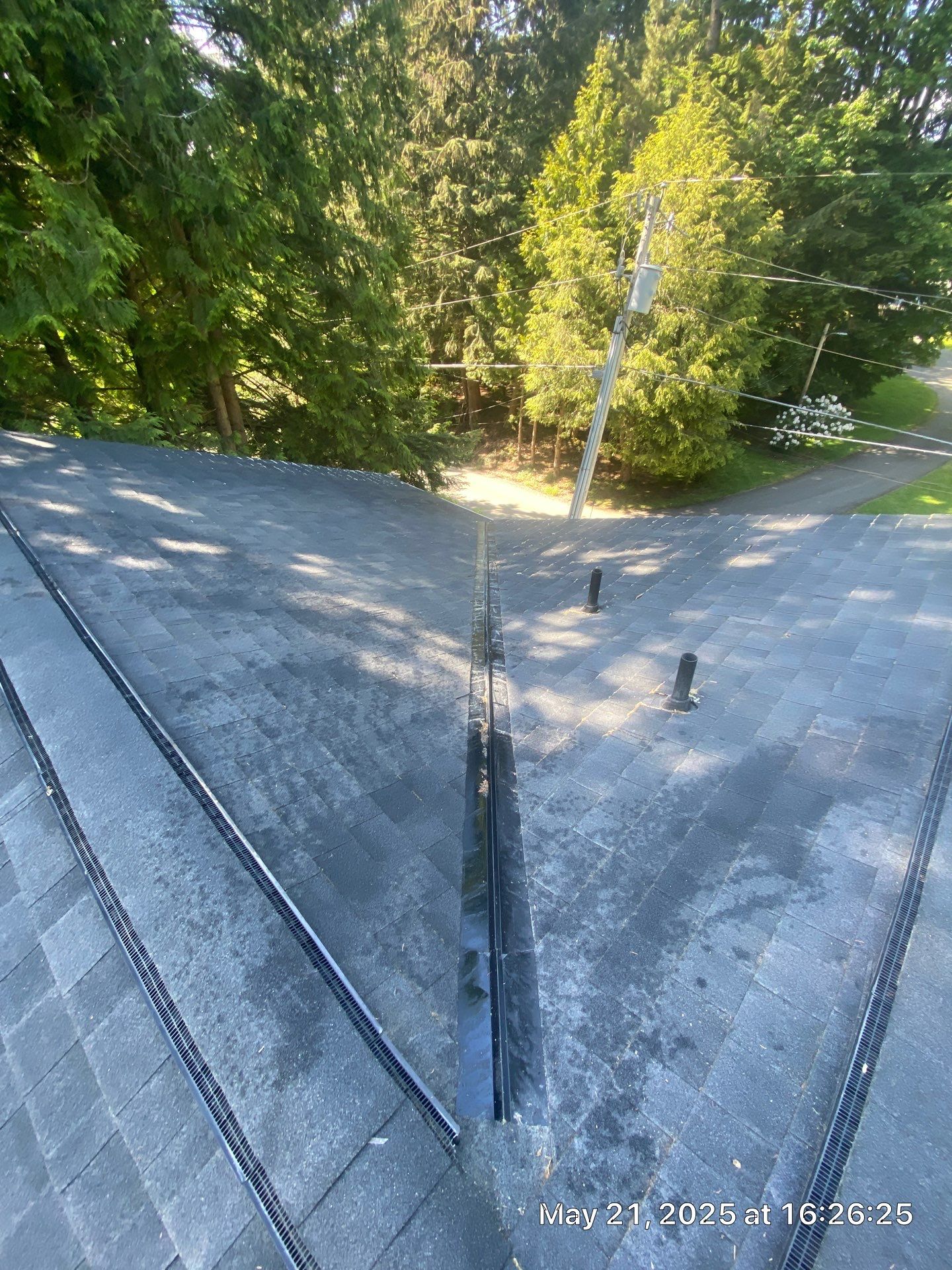 AGS Roof Wash in North Bend, WA by WindowWorks