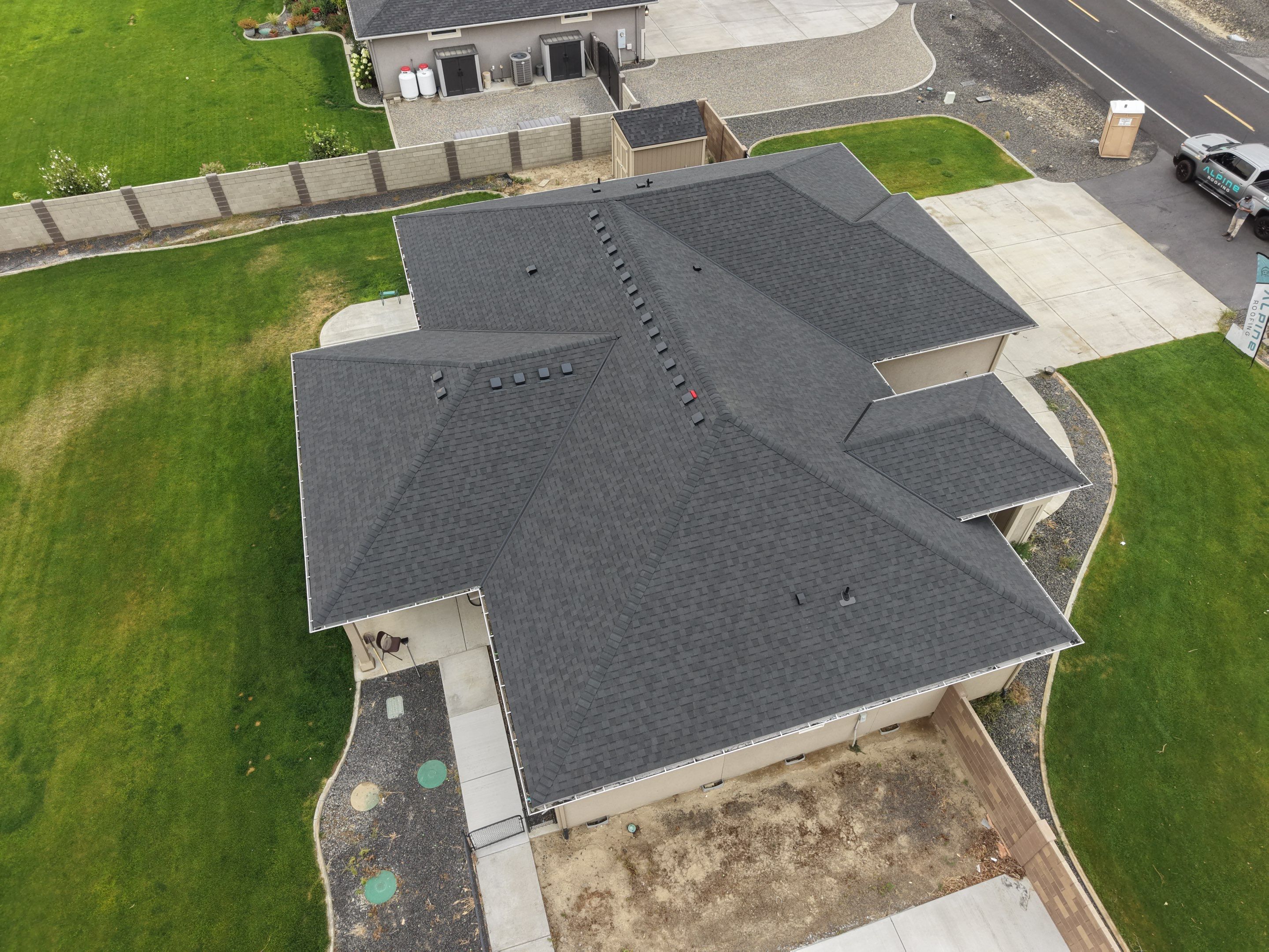 Full Architectural Shingle Roof Installation E Sagebrush Rd Kennewick, WA 99338 The Denali System - Certainteed Landmark® Shingle - Moire Black by Alpine Roofing