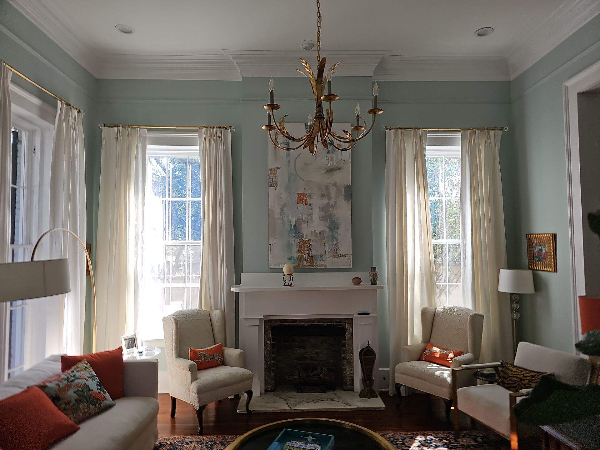 Curtain Rod, Blind, Shade & Window Treatment Installation Projects by Hangman Mounting & Installation