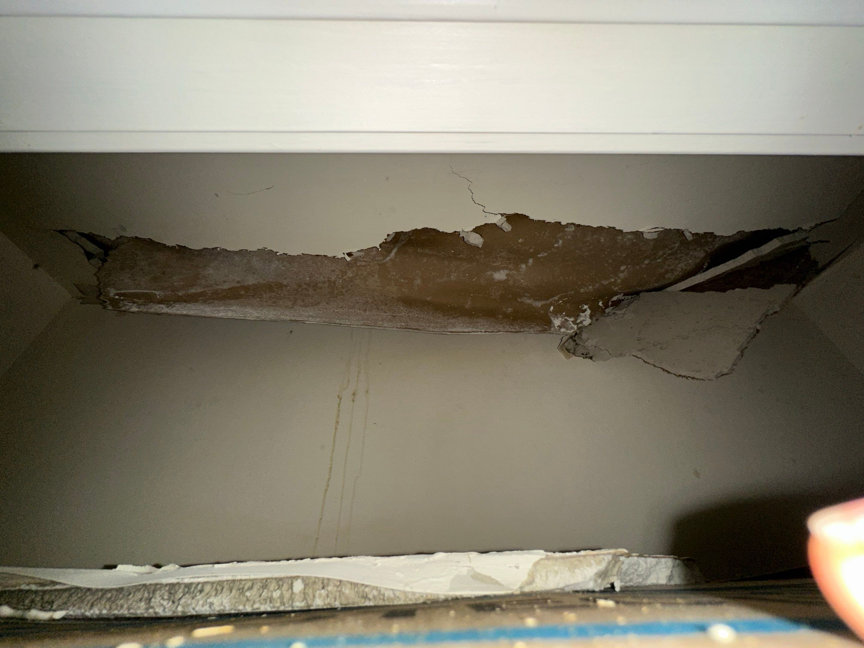 Water Damage Dry Out in Jeffersonville, IN by ANR Restoration