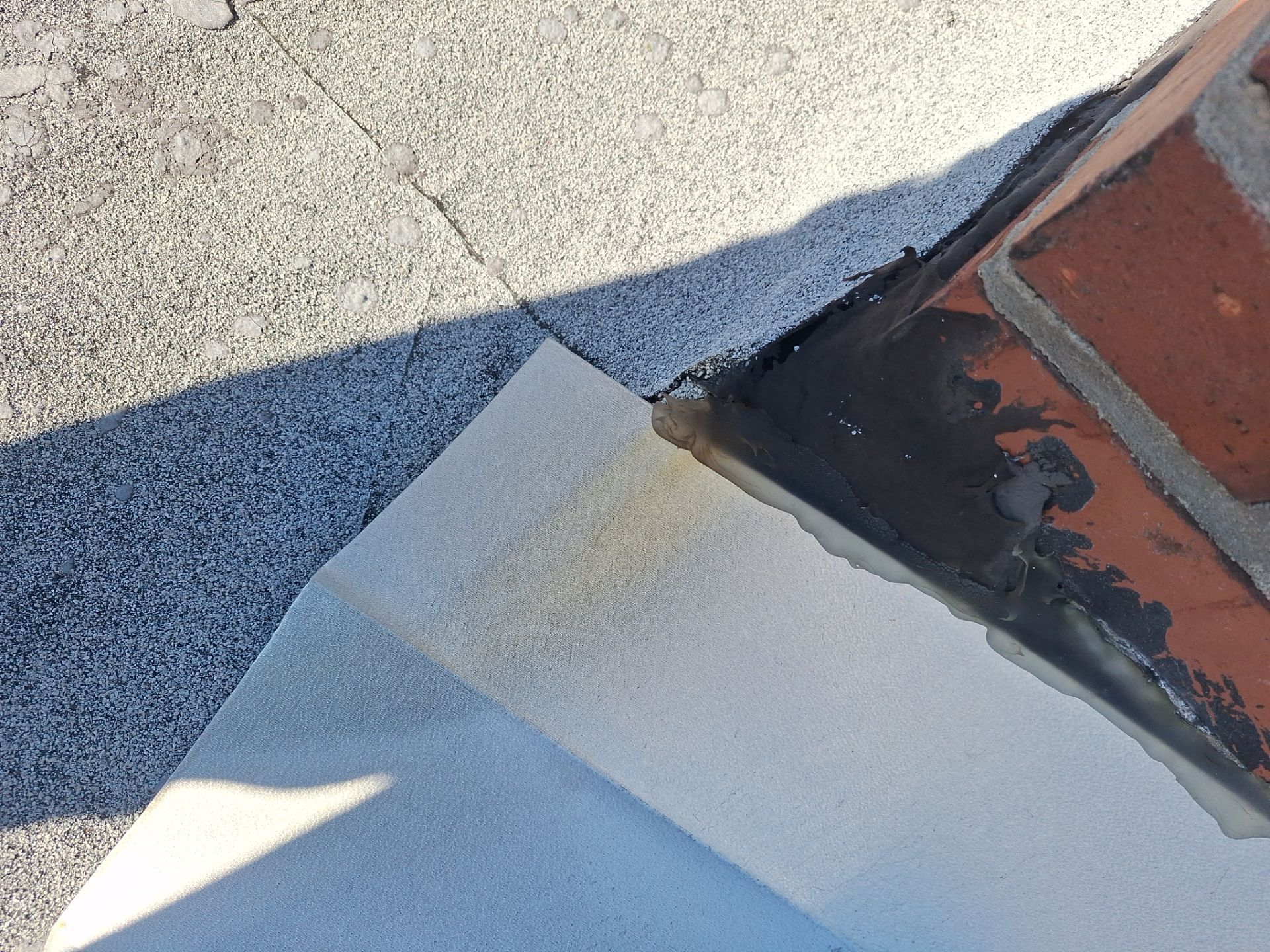 Residential Roofing Sealant  by iGreen Solutions