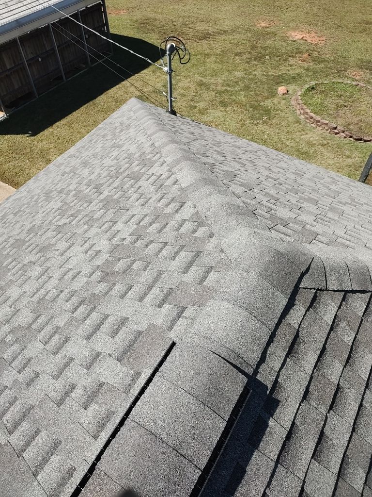 GAF HDZ - Weathered Wood by Elite Roofing LLC
