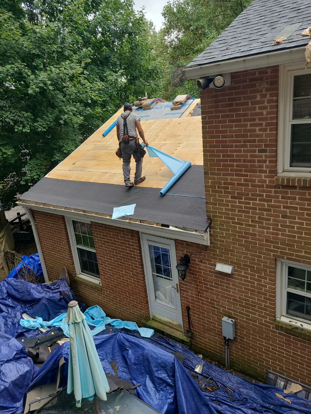 Annandale: Roof Replacement with CertainTeed Landmark Pro Designer Shingles in Max Def Pewter by RM Banning, Inc.