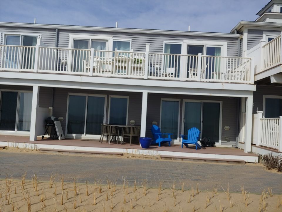 Gutter Installation using 6" K-Style Aluminum Gutter on the Seaside Inn in Truro, MA by Gutter Pro Enterprises