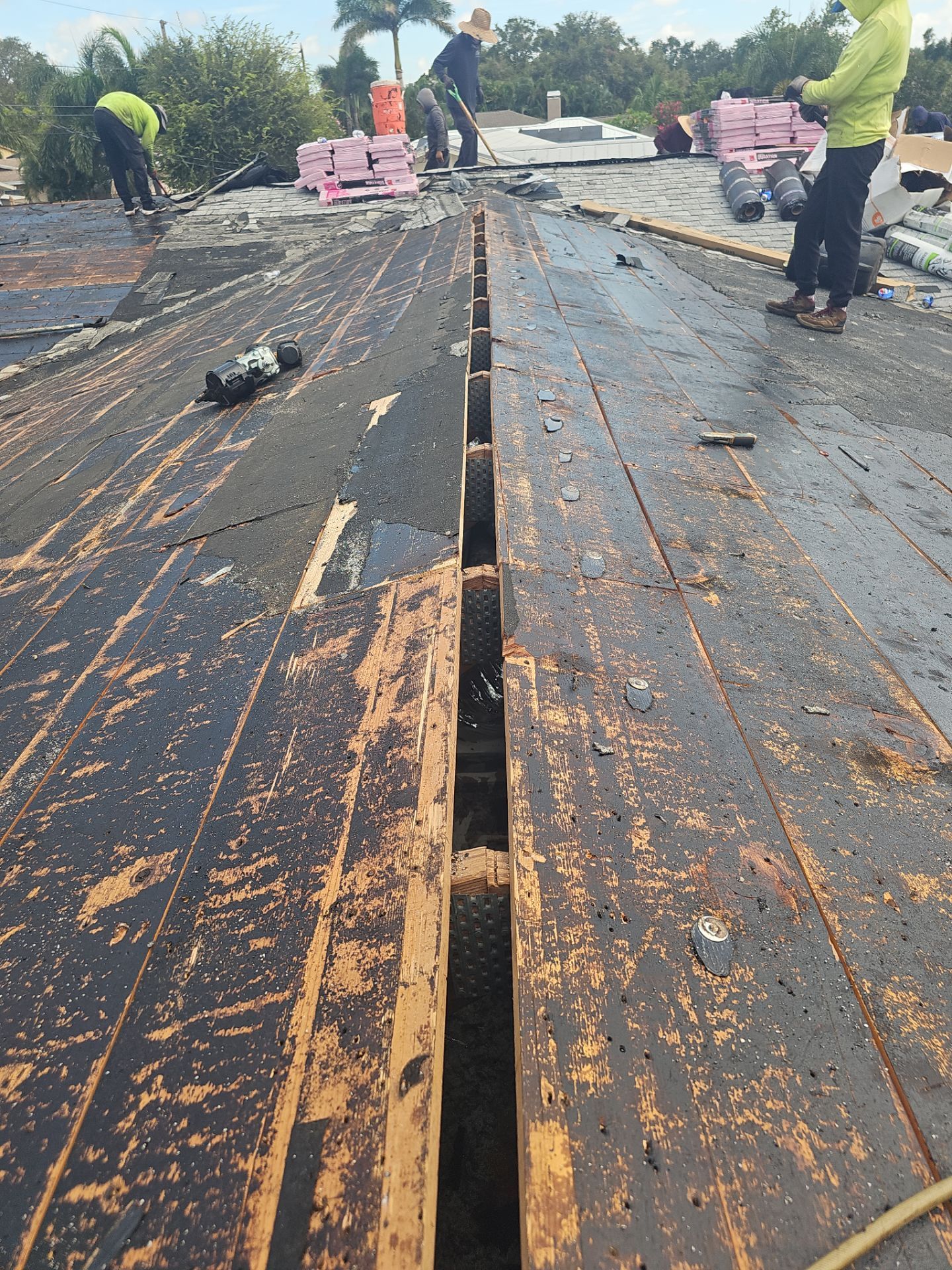 Project in Seminole 33772 by Mitchell Roofing Company LLC 