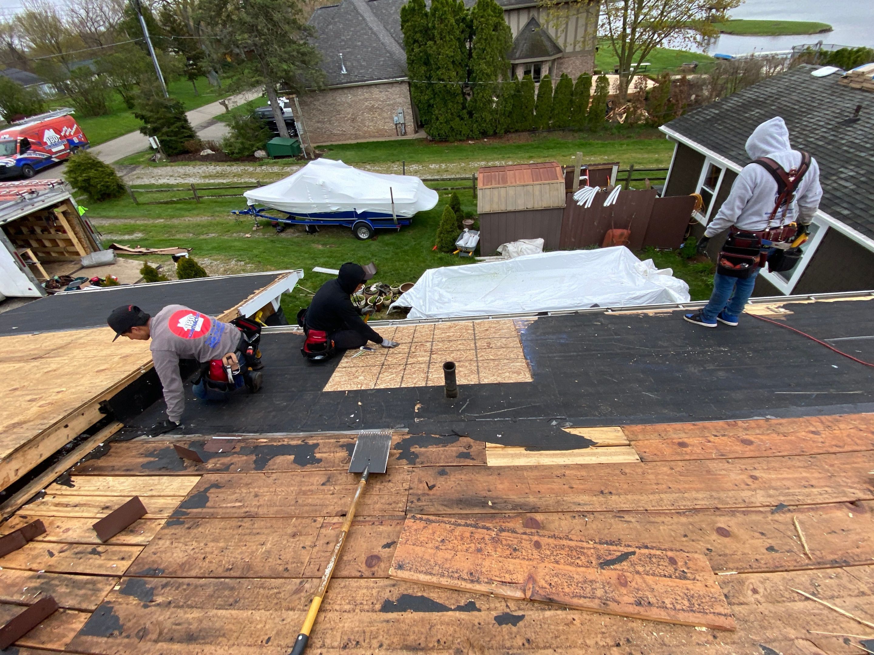 Roof Replacement using CertainTeed Landmark by 180 Contractors