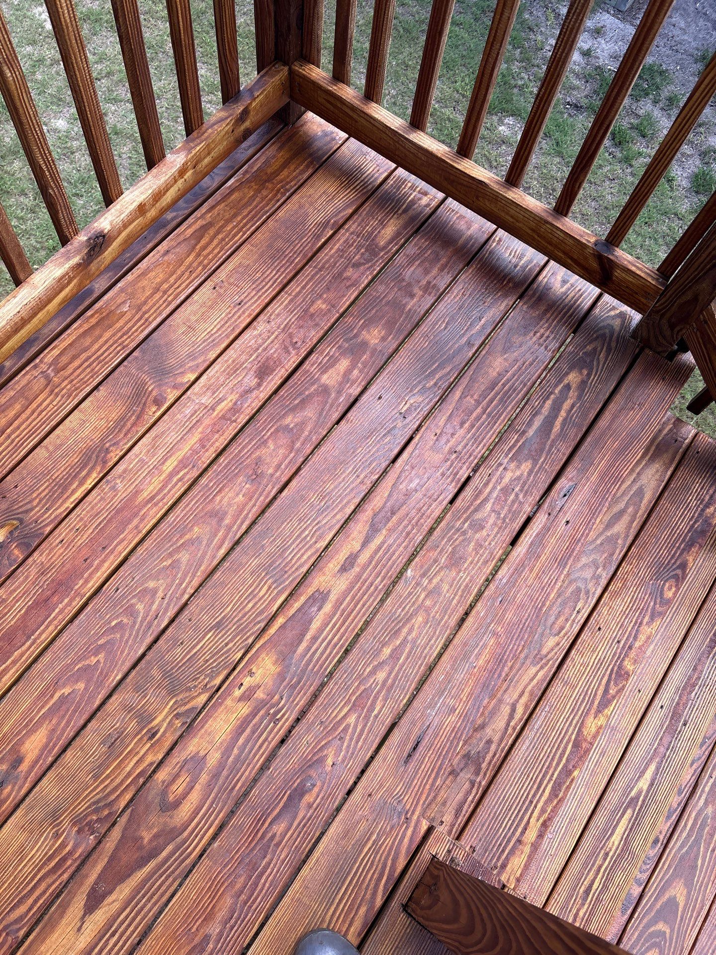 Deck using Wood Sealant by DuraSeal