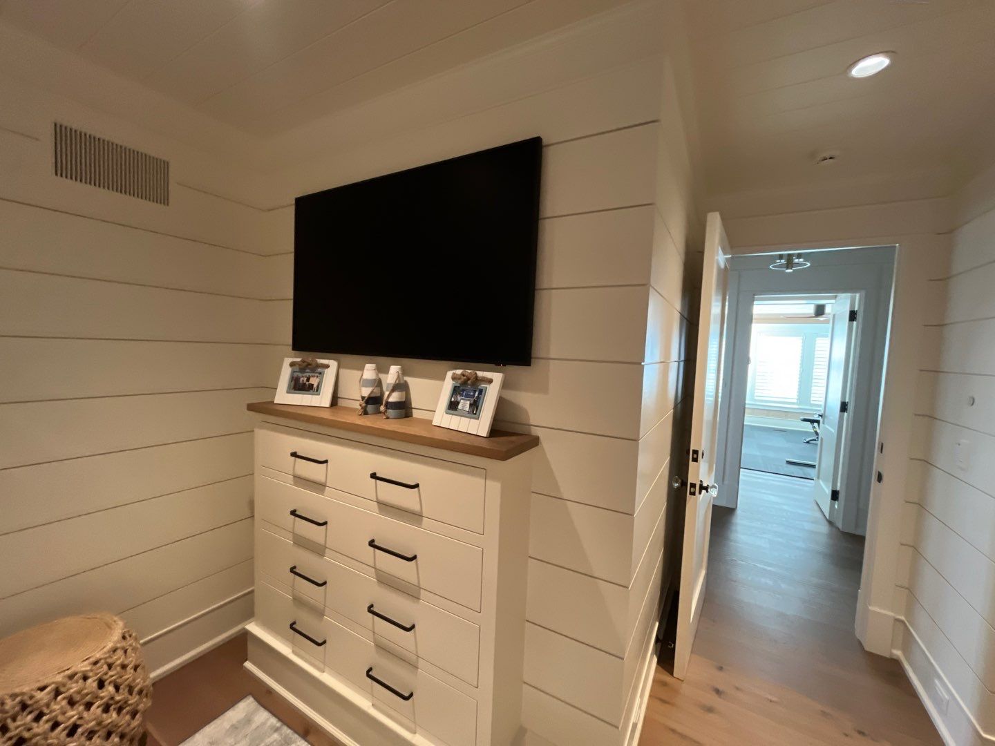Luxury Home - Avalon, NJ by FreshCoat Works LLC