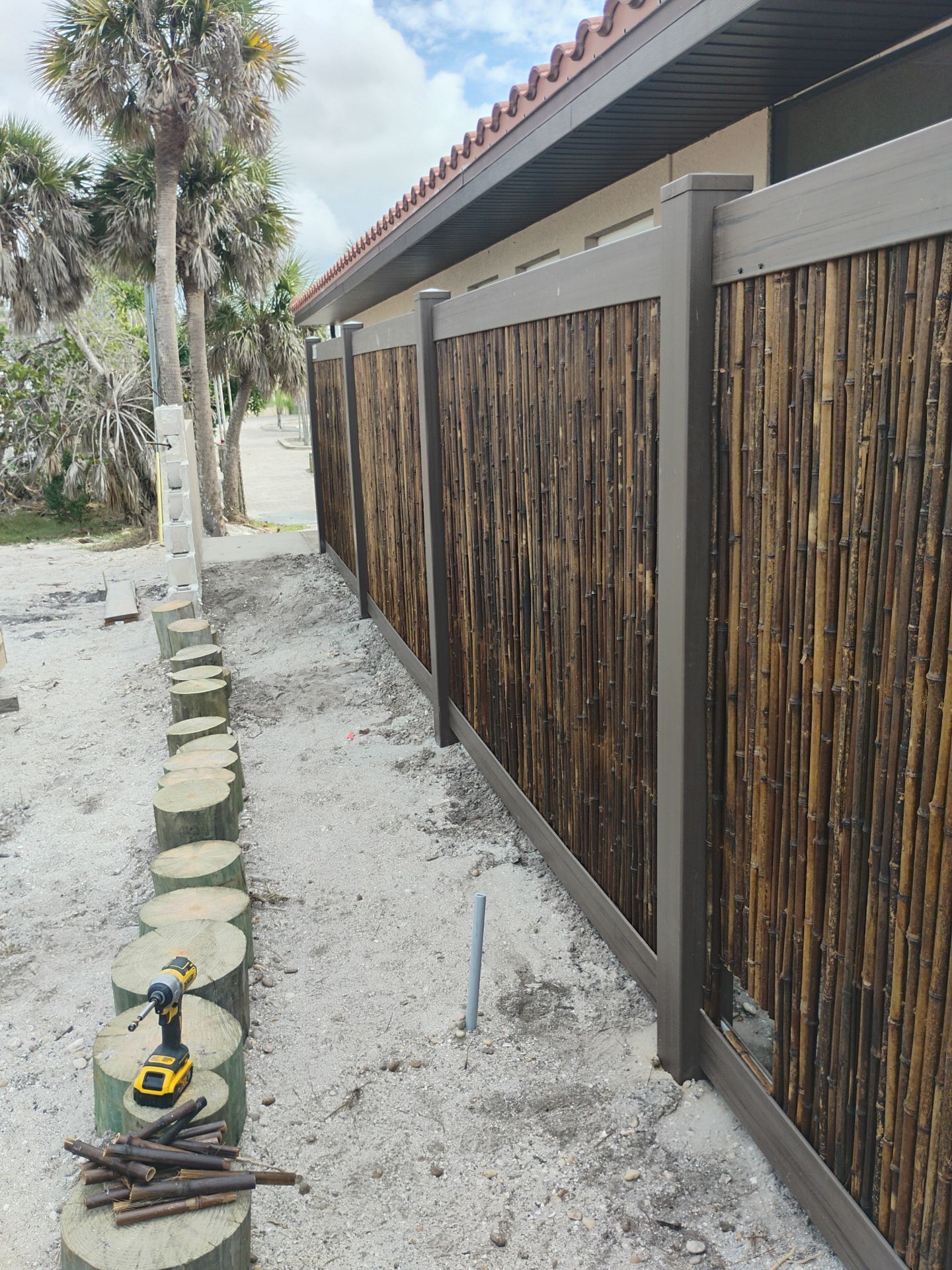 Custom Bamboo Vinyl Fence in Manasota Key by True Fence LLC