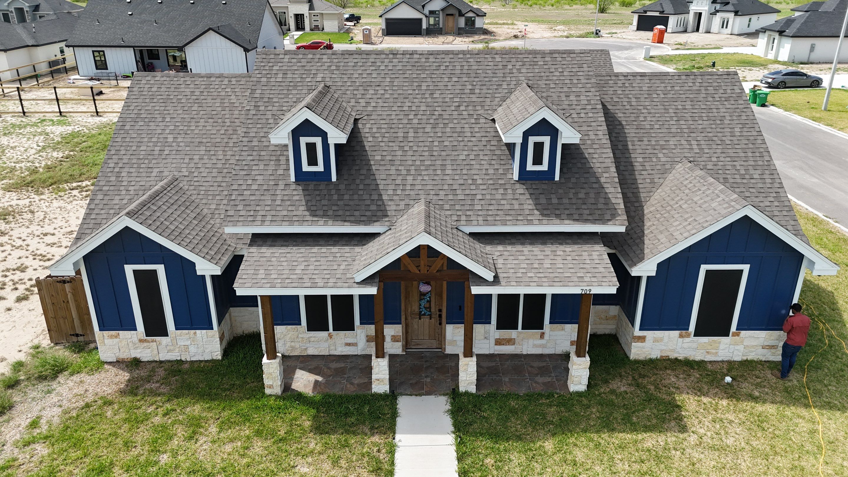 TruDef Onyx Black in Rio Grande City, Tx by PMG Home LLC